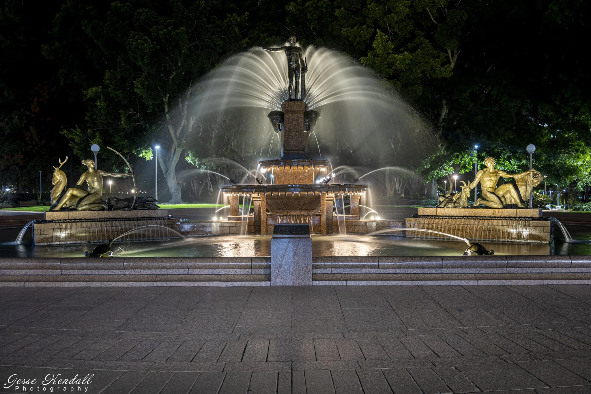 Kendall - Archibald Fountain 7920.jpg