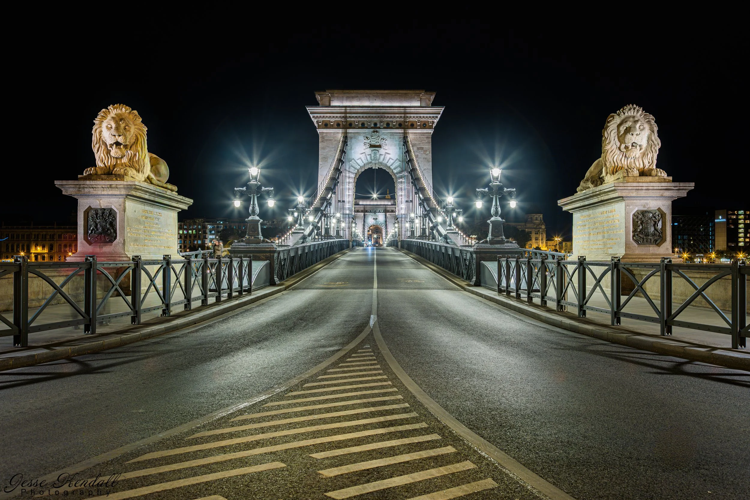 Chainbridge Budapest-9941.jpg