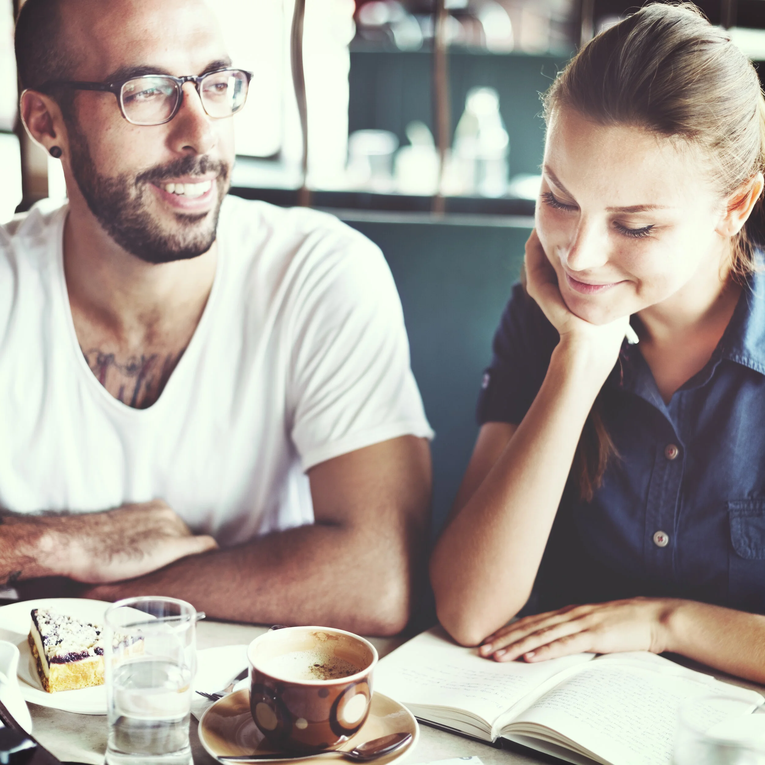 Copy of coffee-shop-cafe-restaurant-friendship-togethernes-PWD3VVG.jpg