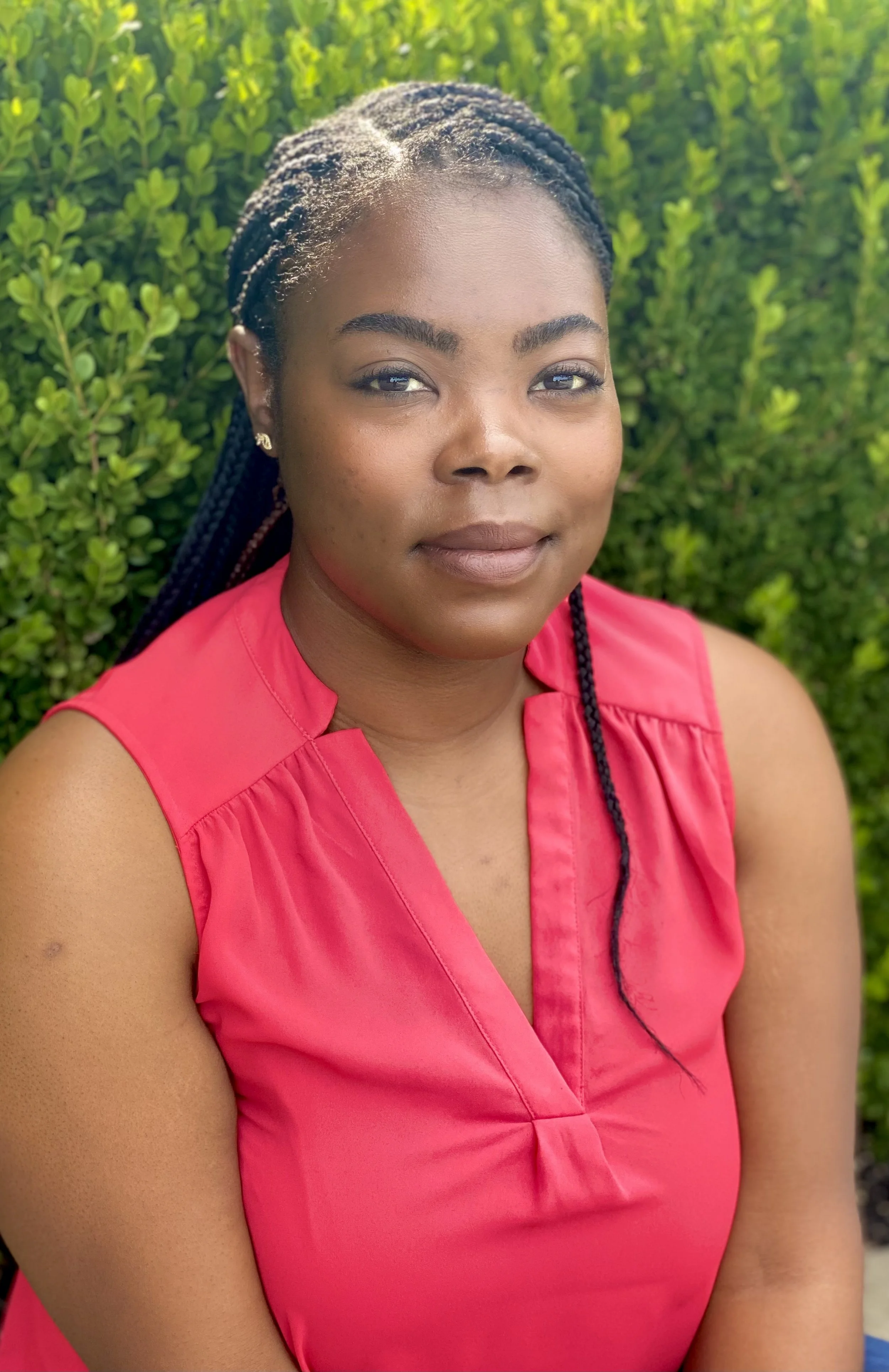 Sharnae Hannah is a mental health therapist offering services in Bentonville Arkansas and specializes in TF-CBT, EMDR, CPT and Brainspotting.