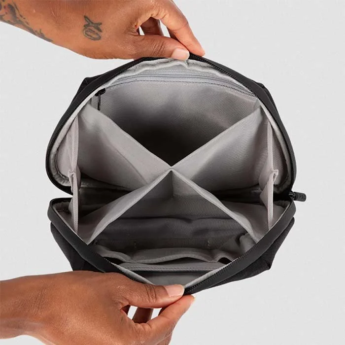 Pax-Smell-Proof-Bag-inside_b40d2071-0494-4e25-b517-3af03683b5f8.jpg