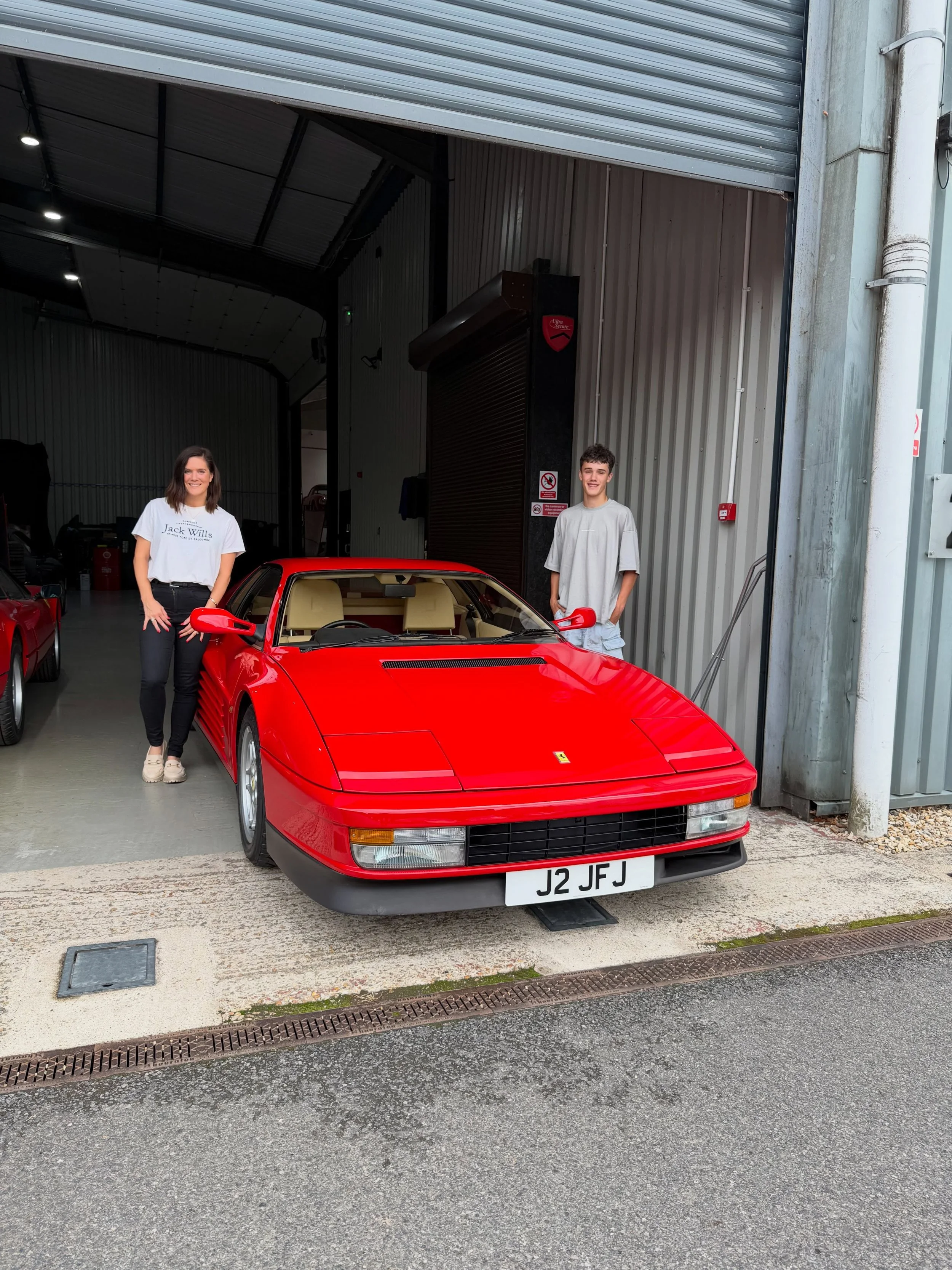 Another lovely Ferrari Testarossa being collected by the owners daughter, bringing back happy memories as the Car has been in the family since new.  Re-commission and major Service carried out. #rardleyservice #ferraritestarossa #happytimes #salonpri