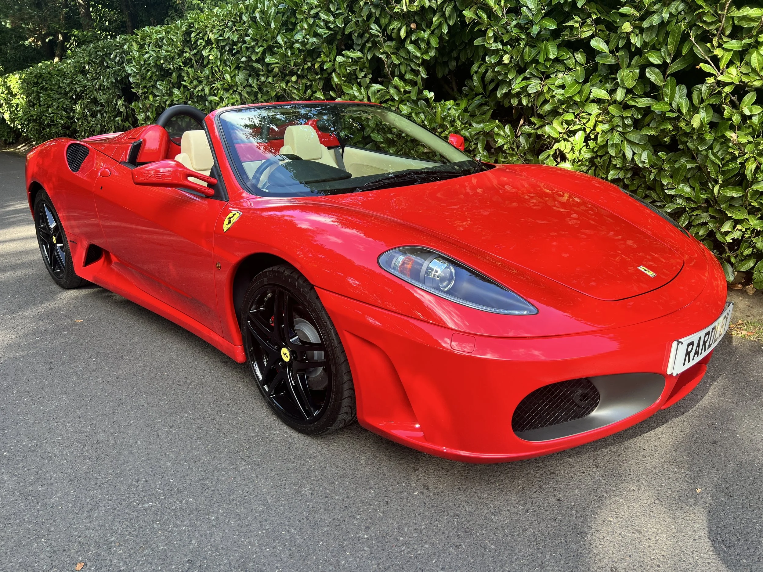 2005 Ferrari 430 F1 spider-15,800 miles-Highly desireable specification