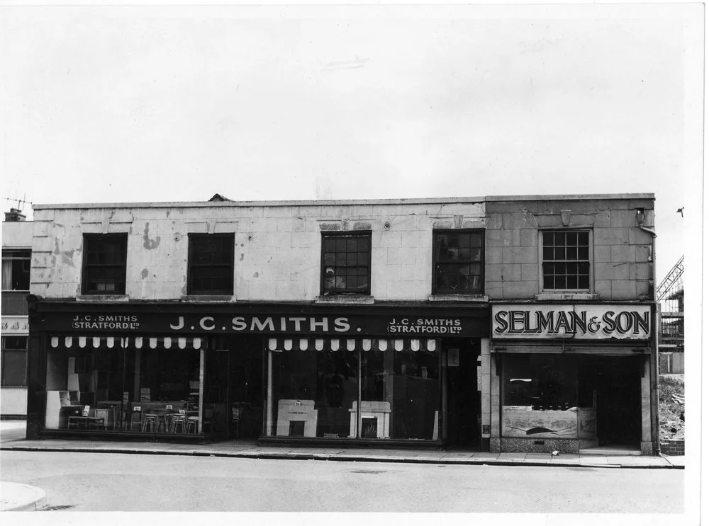 The old J C Smiths furniture awaiting demolition in 1967. The site became Sainsburys supermarket and next to it on the left was Tandys. The Granby Head public house (just in view on the left) was not affected. To the right of the new Sainsbury was th
