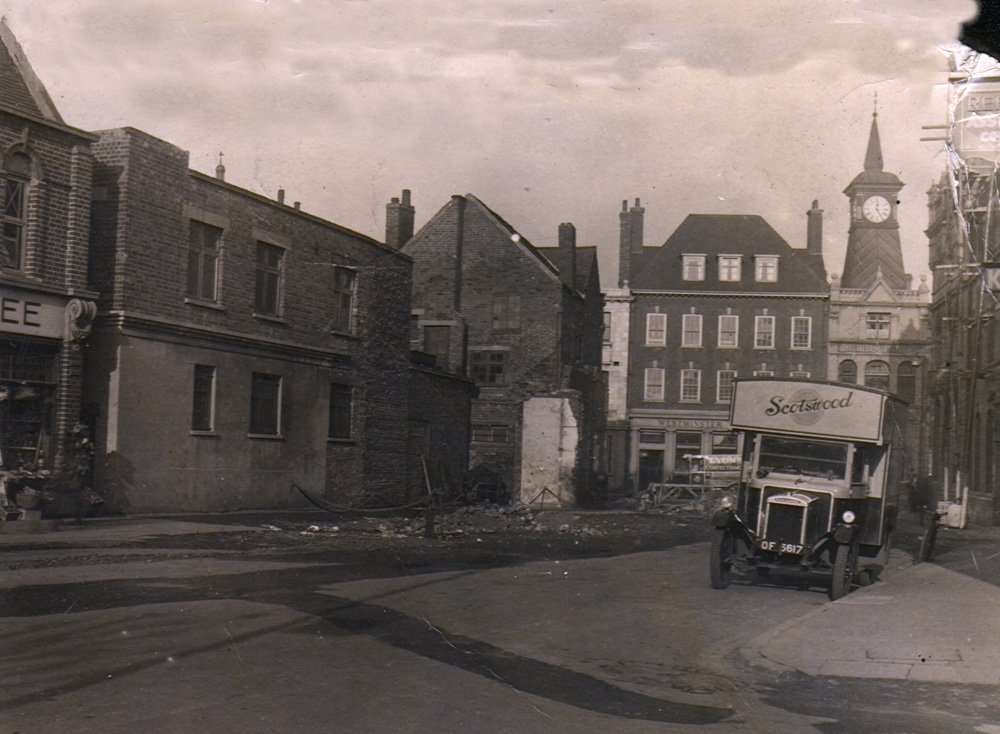 The same view a decade or more later.  It was decided to widen Coventry Street and of course the 'Nags' and Woolies had to go.  You can recognise the 'streetscape'; by the white wall there is now a telephone box. If you look carefully at the 1920 pho