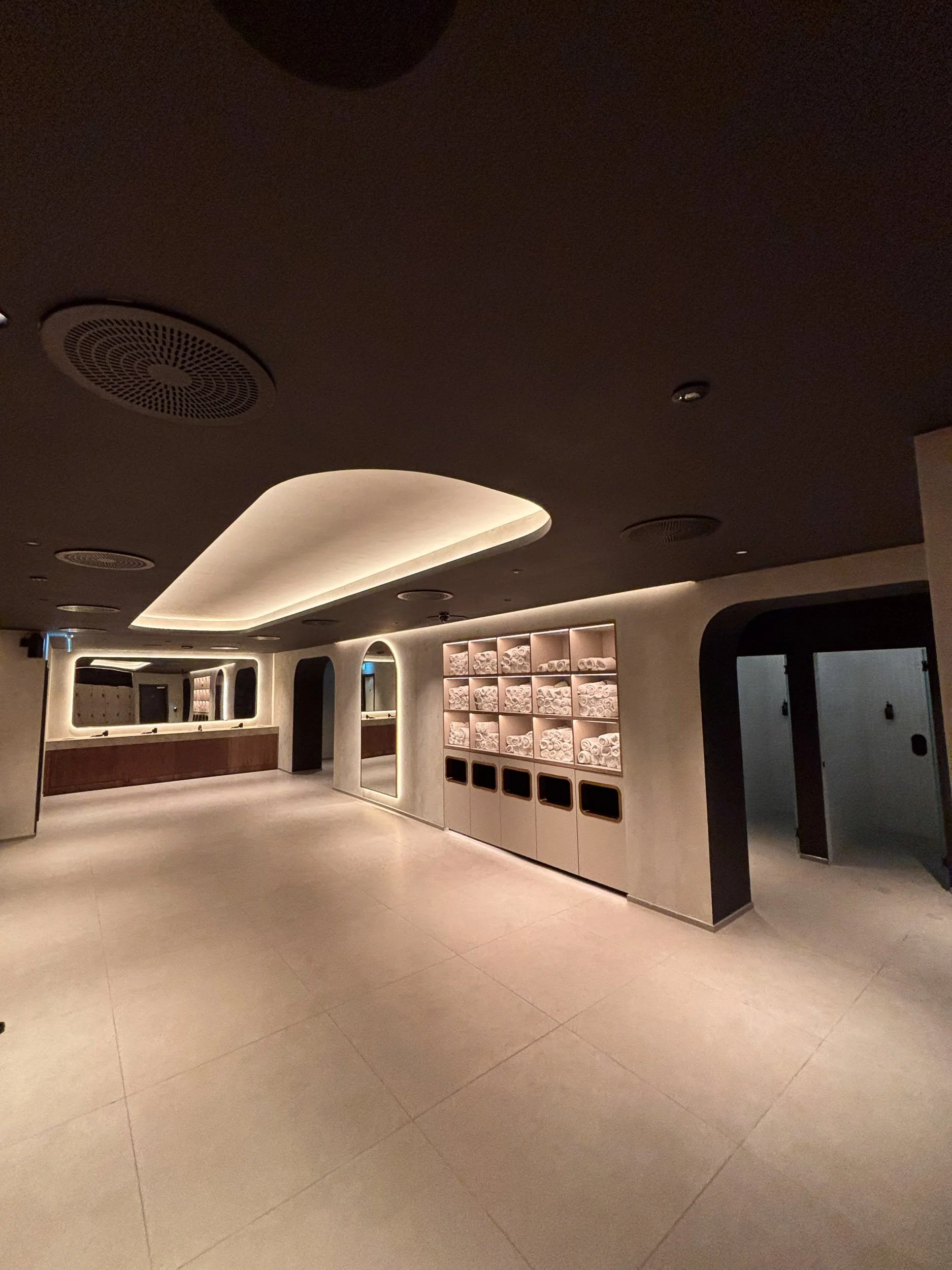 Padium Cardiff 03.jpg