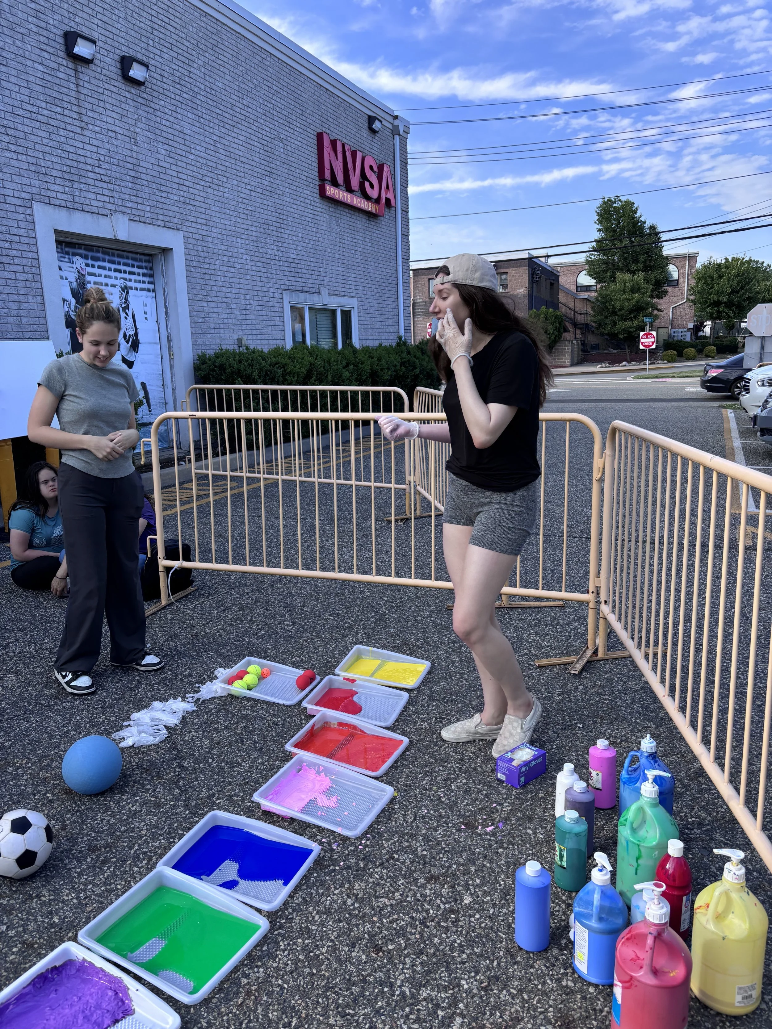 Art Night at Two Happy