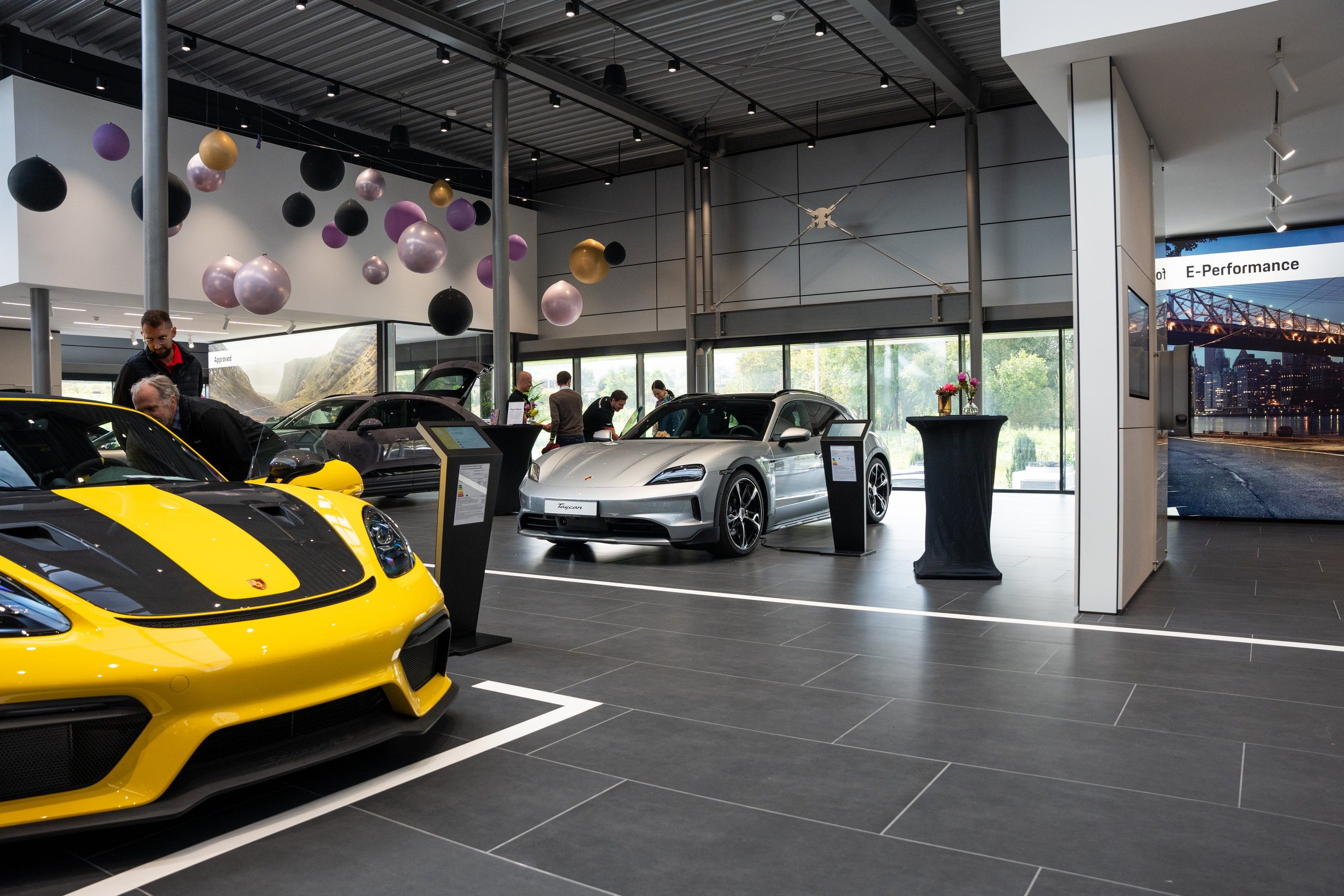 20241003_PorscheZentrumHeilbronn_Eröffnungsfeier_FrielitzMedia-061.jpg