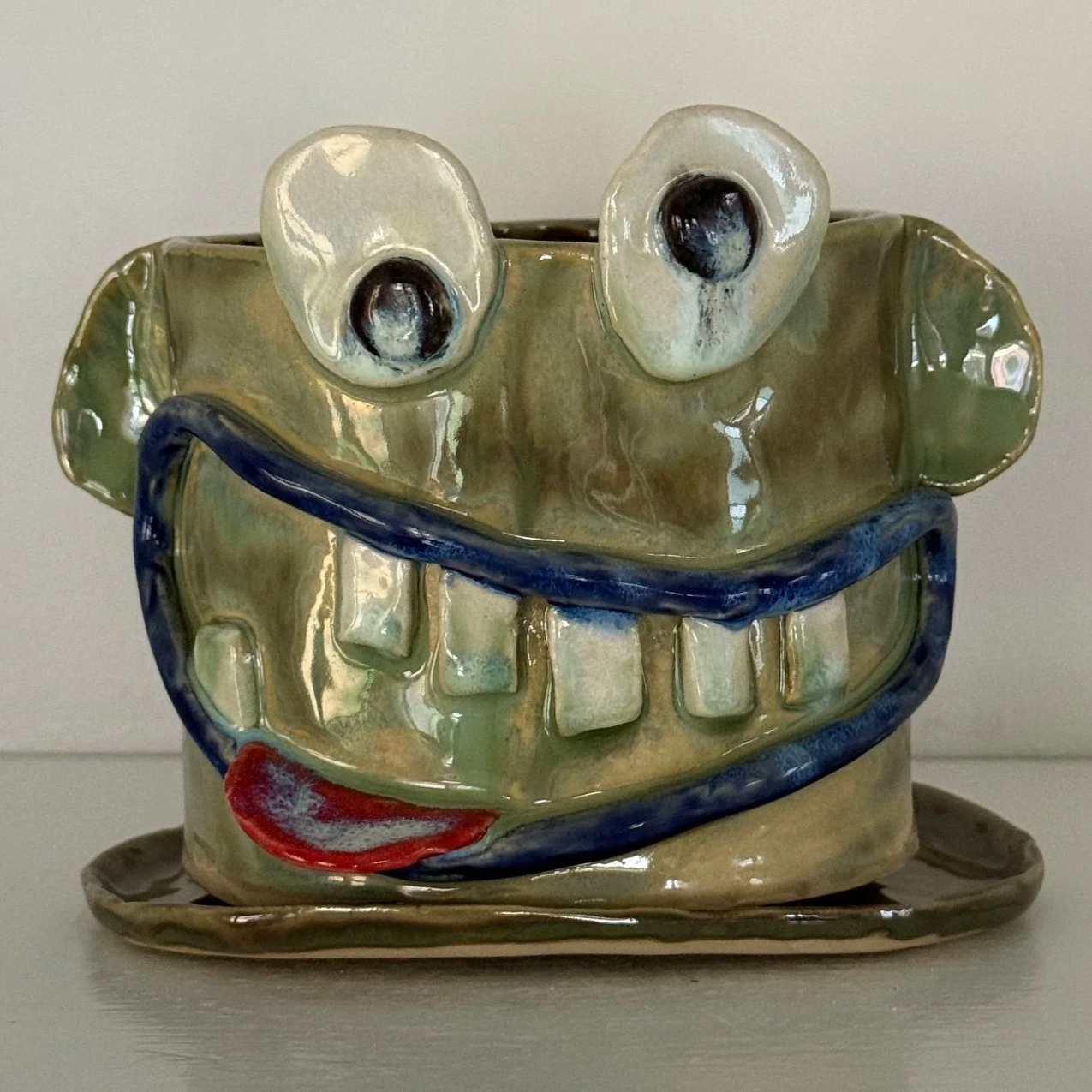 'EARL' - Planter