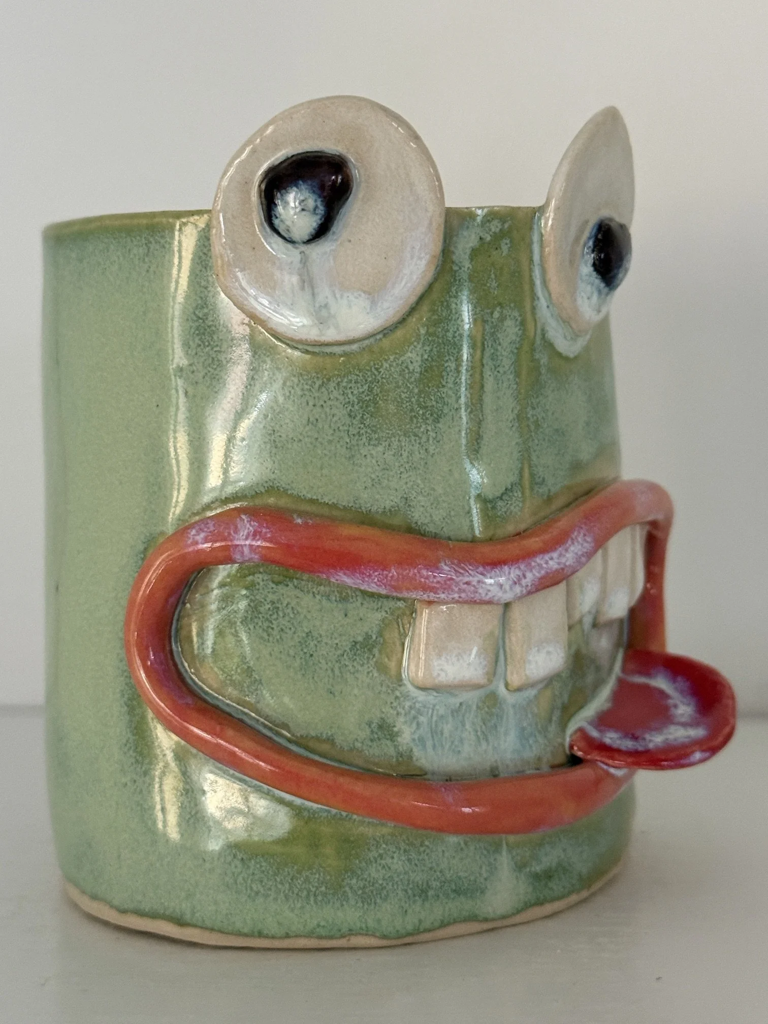 'HUMPTY' - Cup