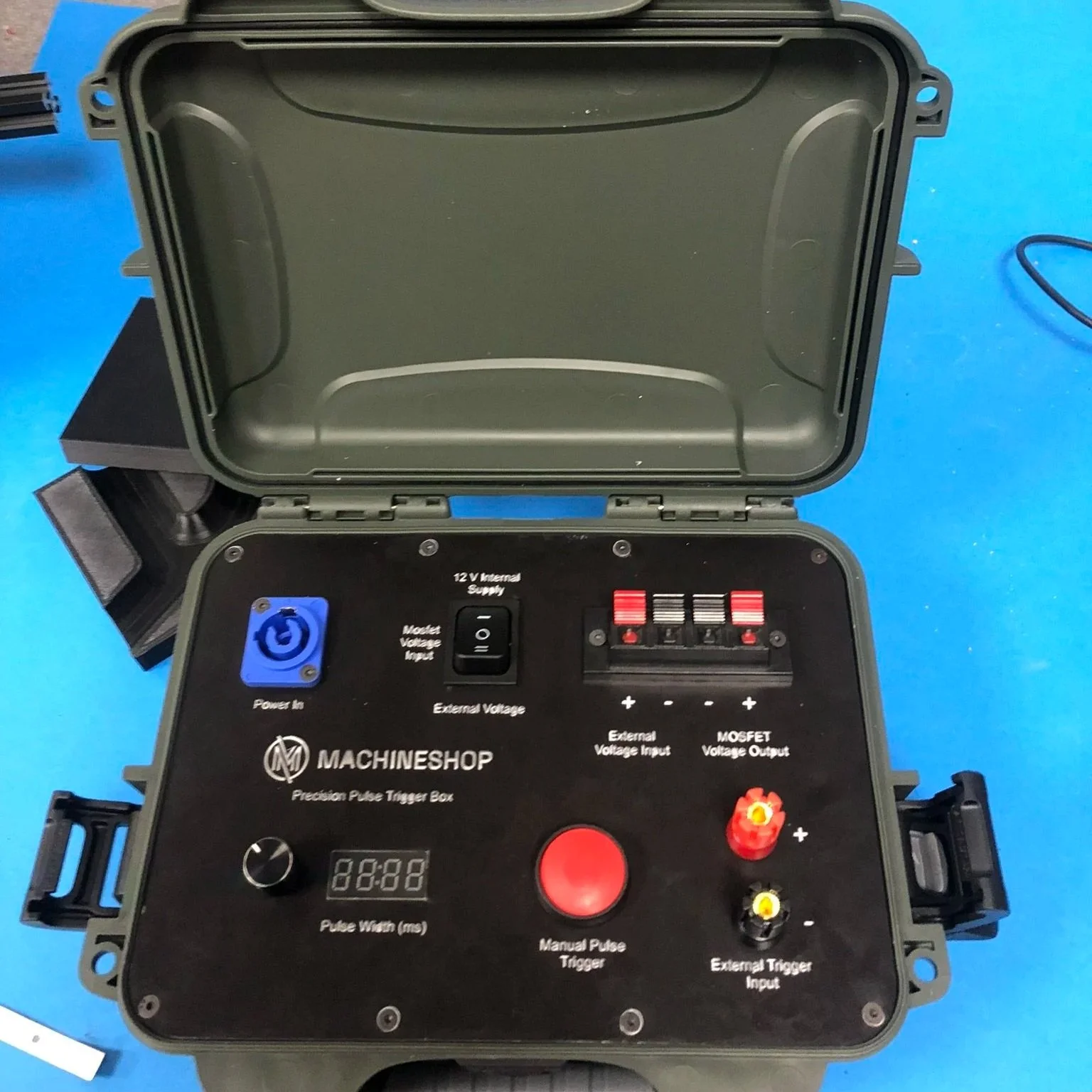 Precision Pulse Box