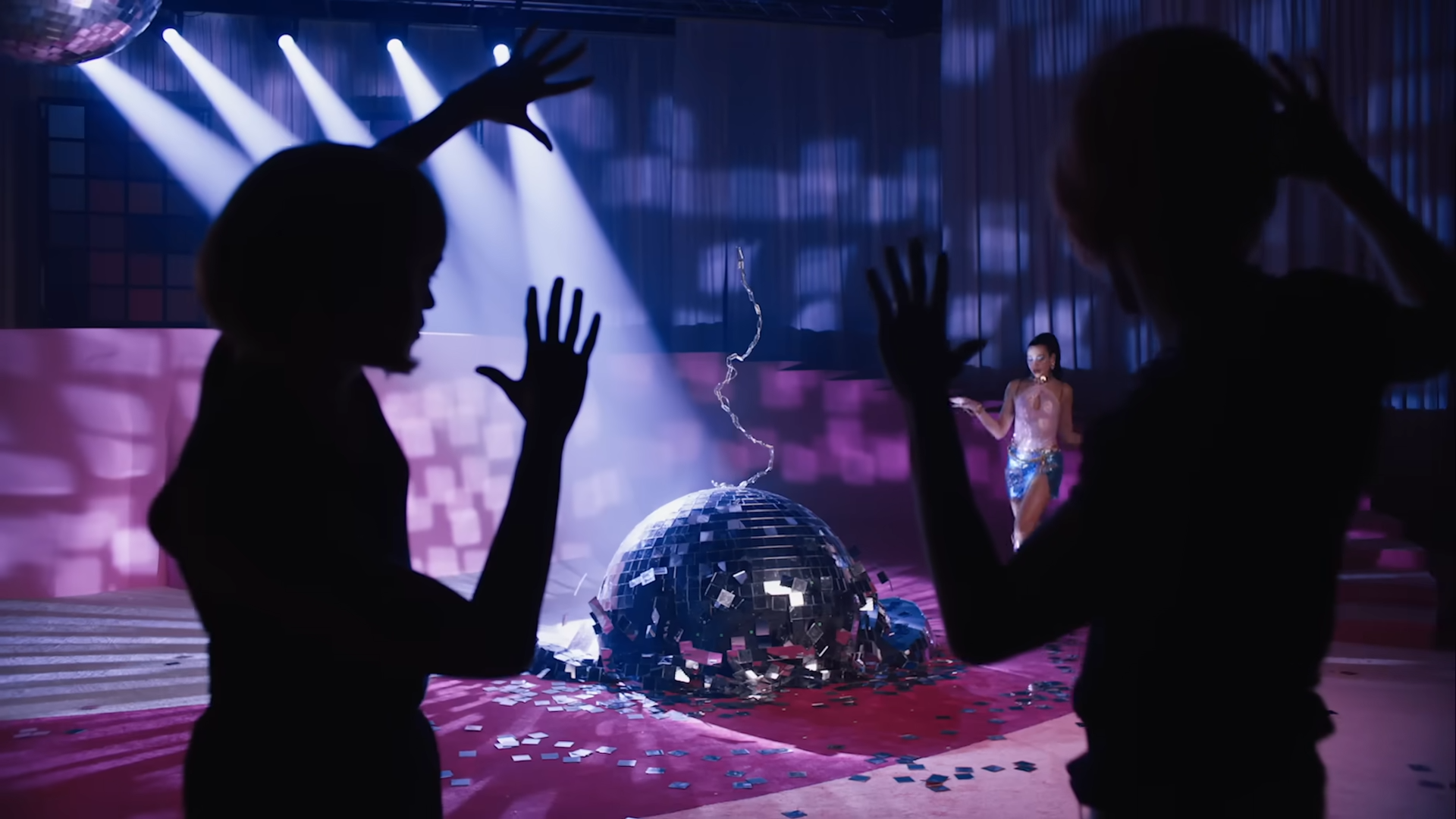 Dua Lipa - Dance The Night Away