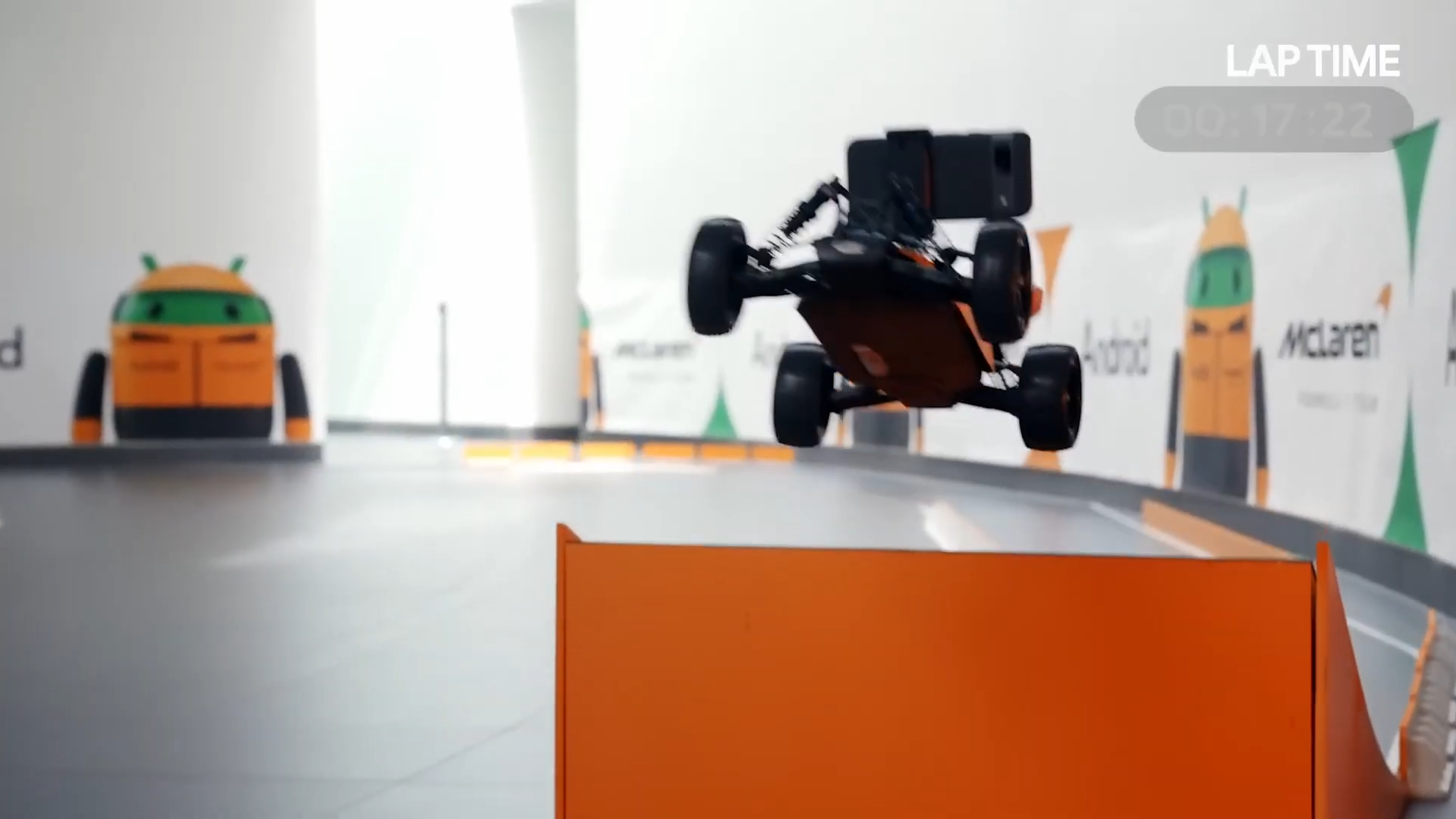 Android X Mclaren - The World's Smallest Grand Prix