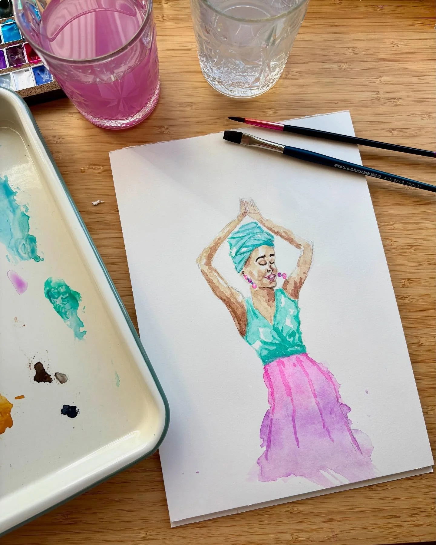 Zelfde tekening, ander jasje&hellip;

#aquarel #watercolorportrait #watercolour #dancing #waterverf #watercolorpainting #artistofinstagram