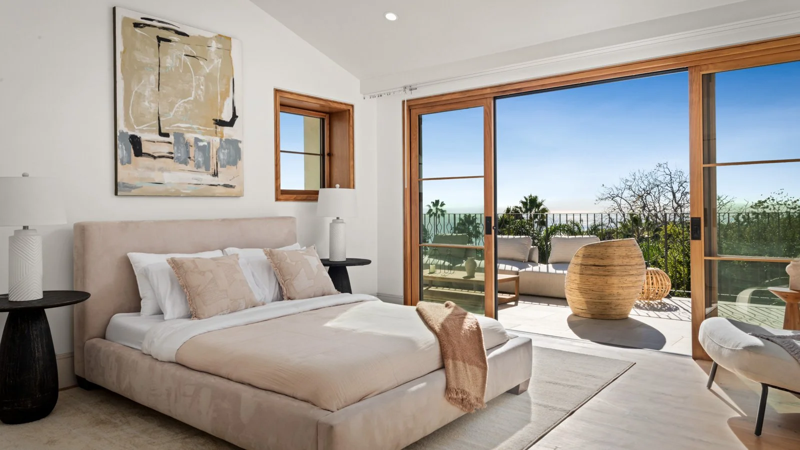 846PaseoMiramar-19.jpg