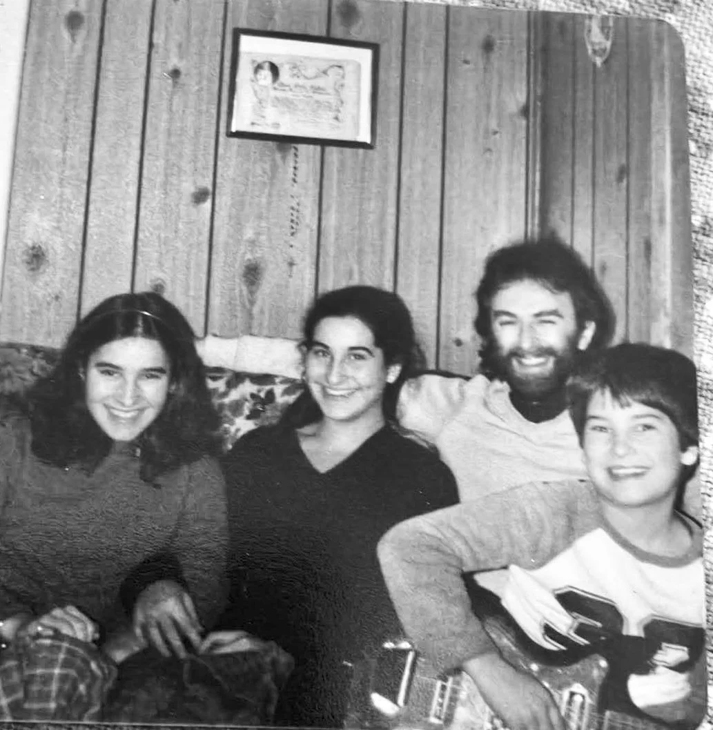 Theresa Patterson, 2nd from left, started the Ken Tobias Fan Club and kept it going for several years. L-R: Charlotte Patterson, Theresa Patterson, Ken, Sean Patterson. Photo courtesy of Theresa Patterson. 