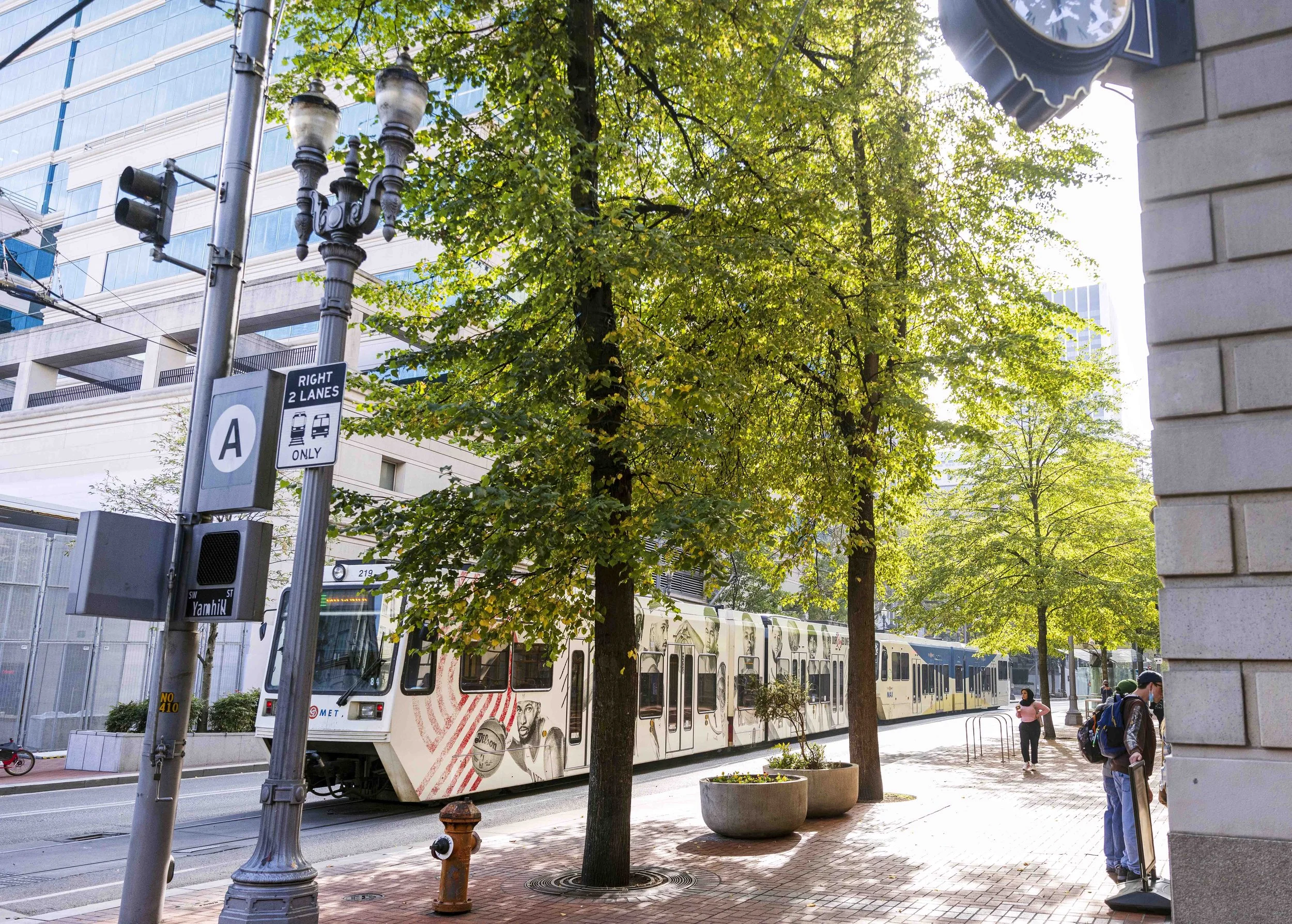 Portland_Rail_Full Side_22221092_1456915.jpg