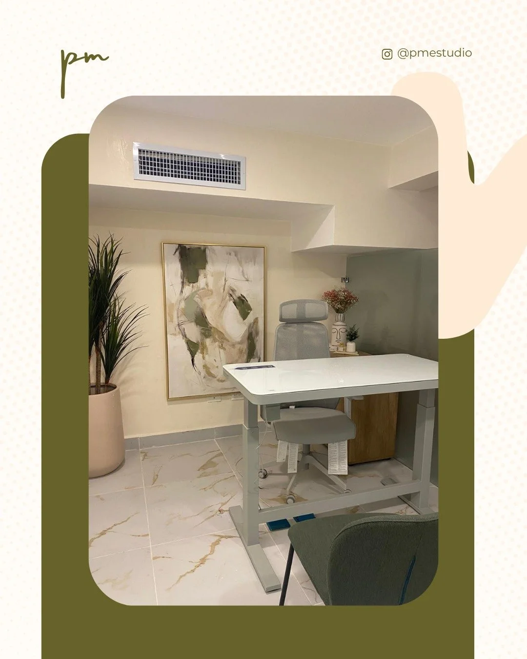 Un vistazo a un proyecto de oficinas comerciales que trabajamos junto a @casvill_arquitectos . 

En el estudio trabajamos la selecci&oacute;n y distribuci&oacute;n de muebles y elementos decorativos. 

Pr&oacute;ximamente les comparto este antes &amp