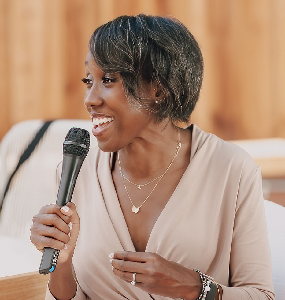 Surviving Breast Cancer &amp; Early Menopause with a “Pausitive Outlook”