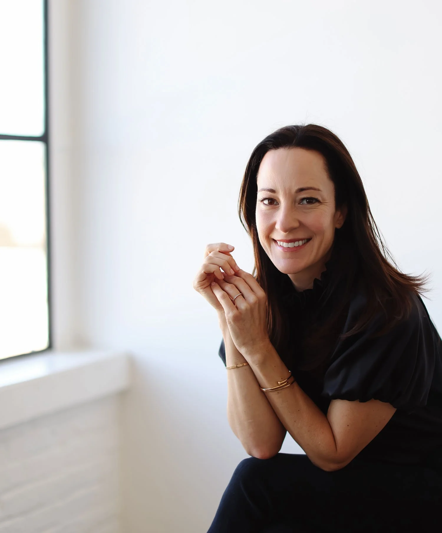 Jessica Long | Breathwork Coach |  Holistic Health Coach | Certified Menopause Coaching Specialist | Podcast Host