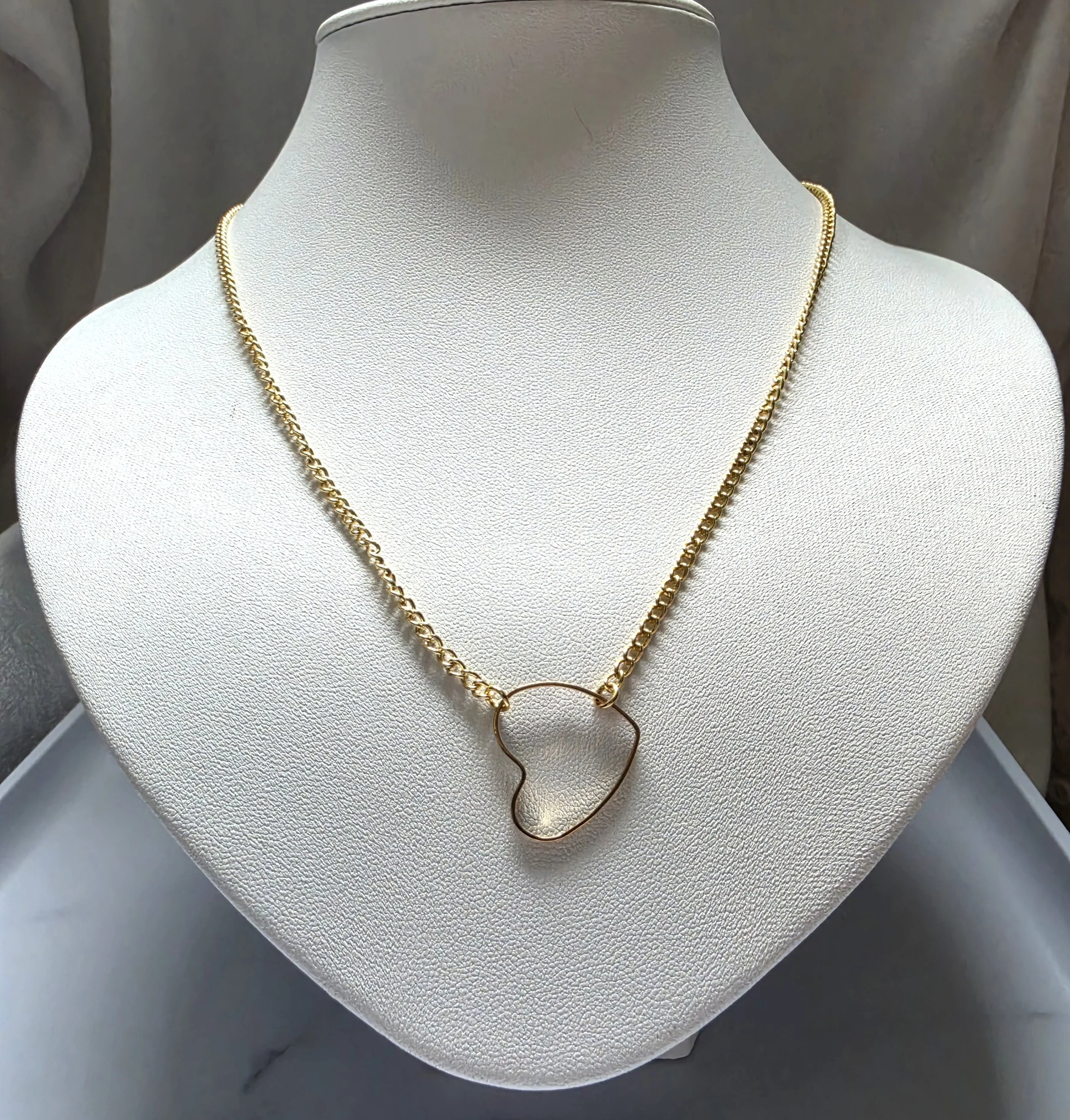 Je T'aime Necklace