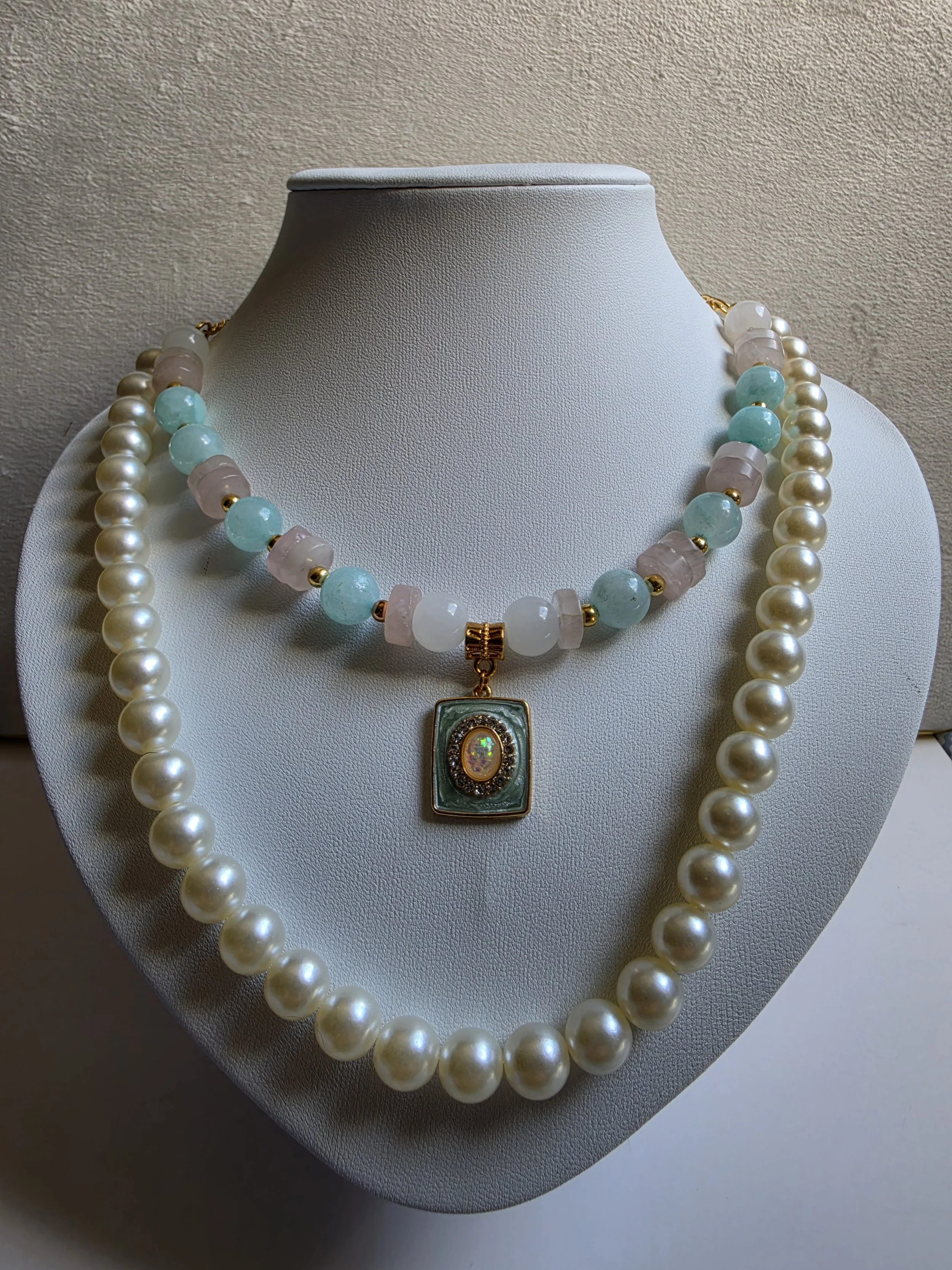 The Era Necklace