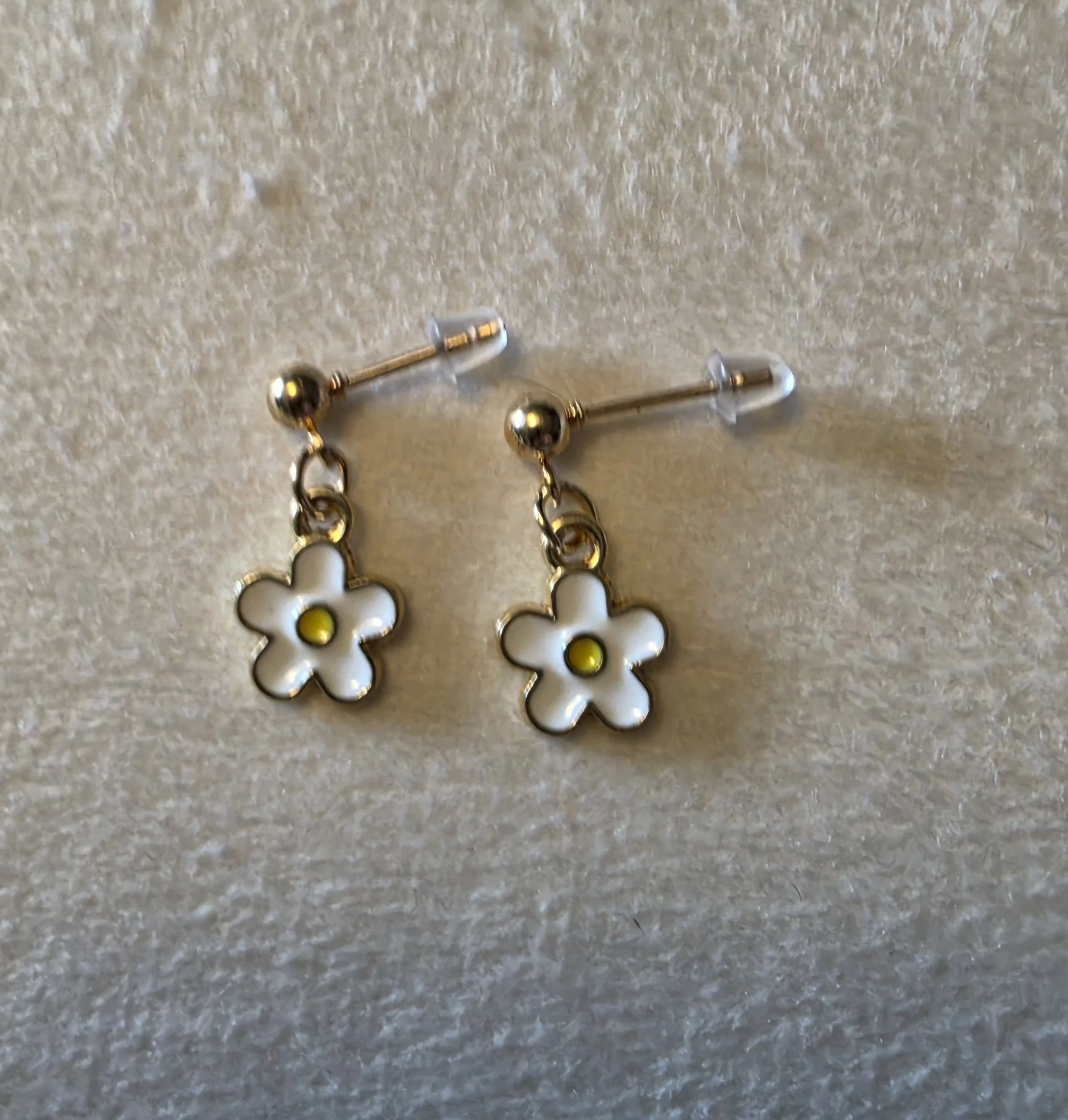 Daisie Charm Earrings