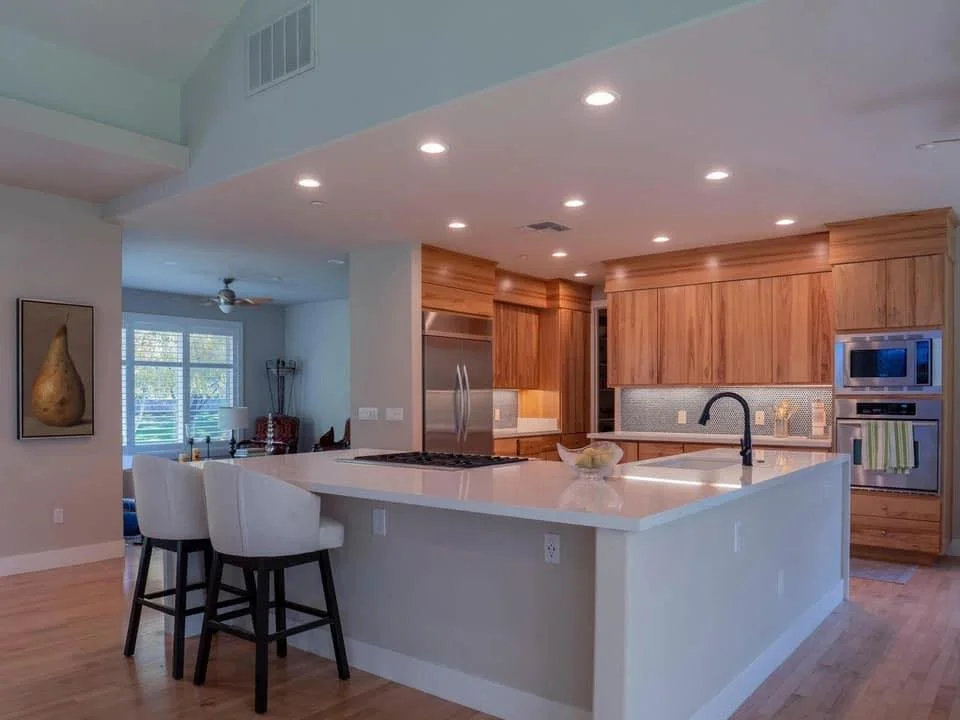 85201967_107645777470257_1612427797769224192_n copy.jpg