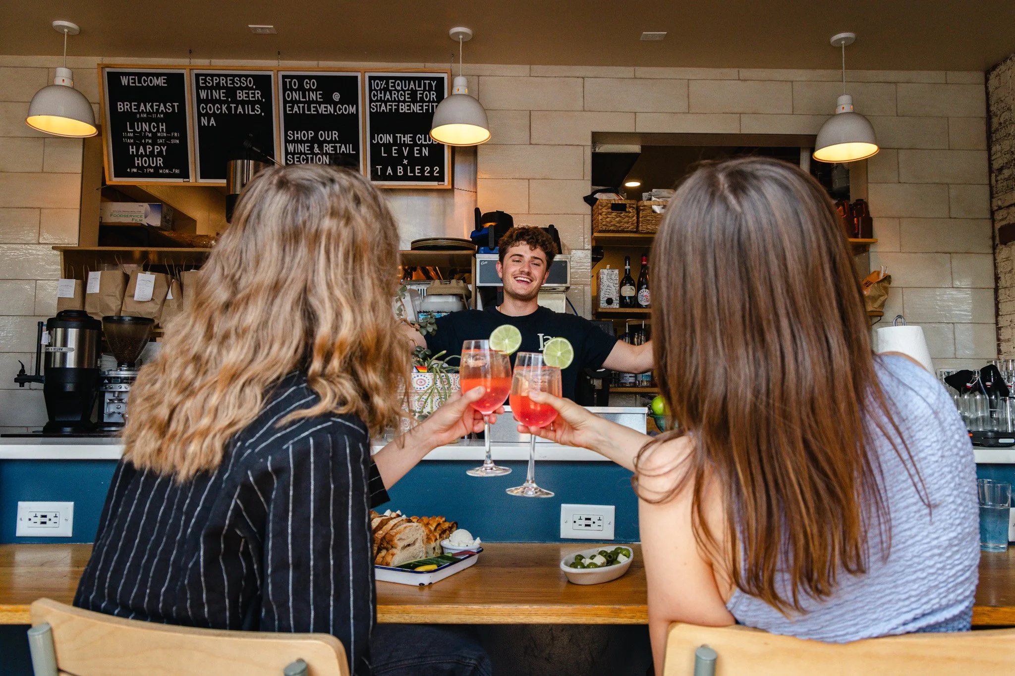 Sarti-Deli-01.jpg