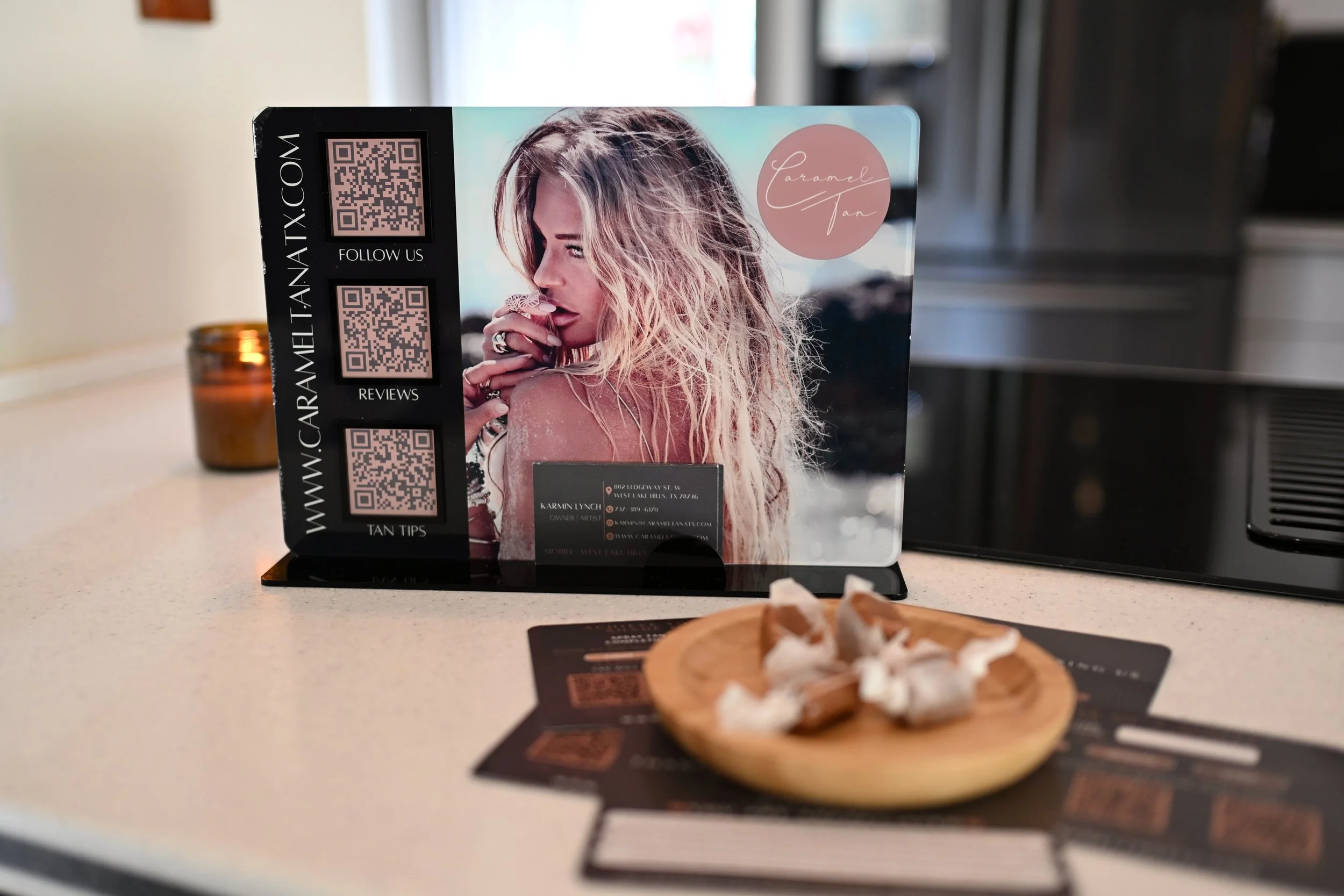 Checkout station at the Caramel Tan Garden Studio in West Lake Hills with clean, open-air design and curated luxury tanning essentials.