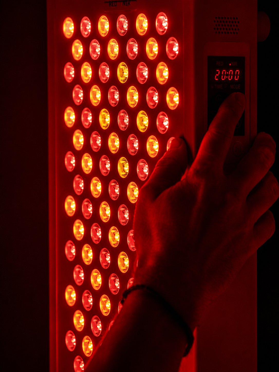 Private red light therapy treatment at Aurenza Studio combining luxury wellness with advanced LED light therapy to support healthy skin, recovery, and relaxation.