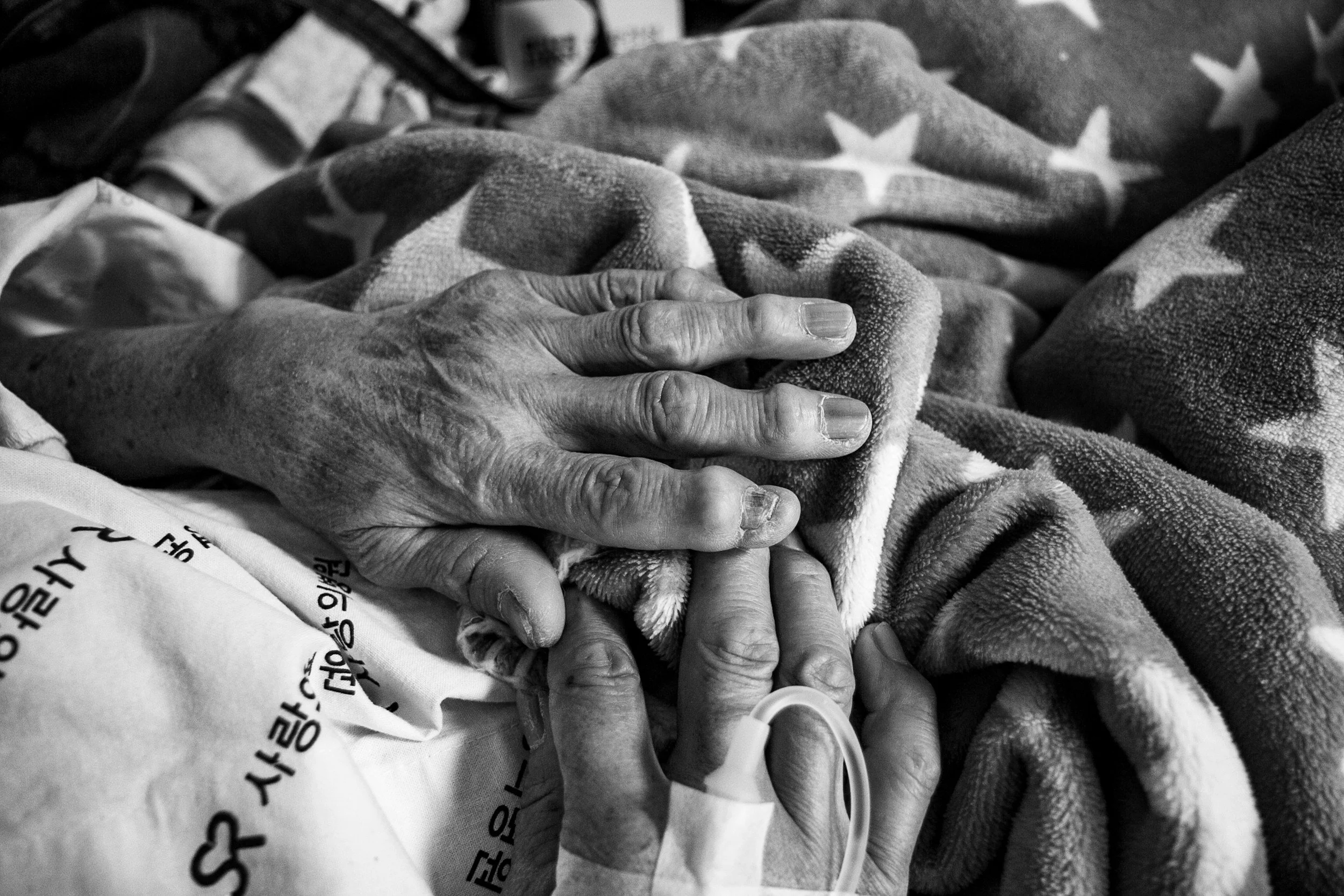 Hospital Indemnity Plans with Medicare: What They Are and Why People Consider Them