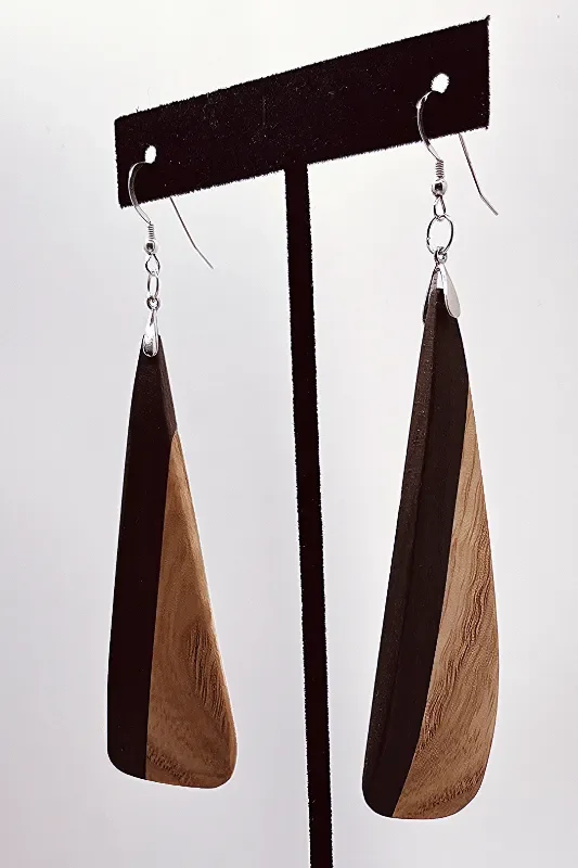 Dark walnut side combined with lighter oak drop, sterling silver bail and wire