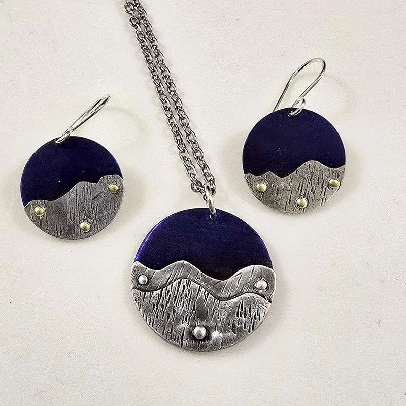 Pendant and Earring Set Circle Mountains 