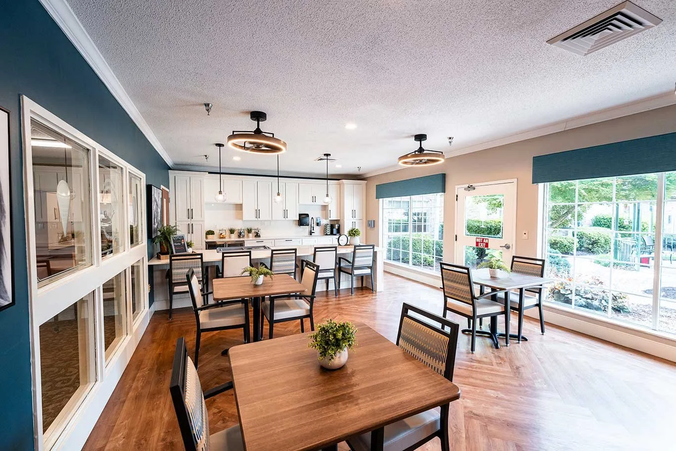 Hendersonville Resident Ice Cream Parlor & Family Gathering Space