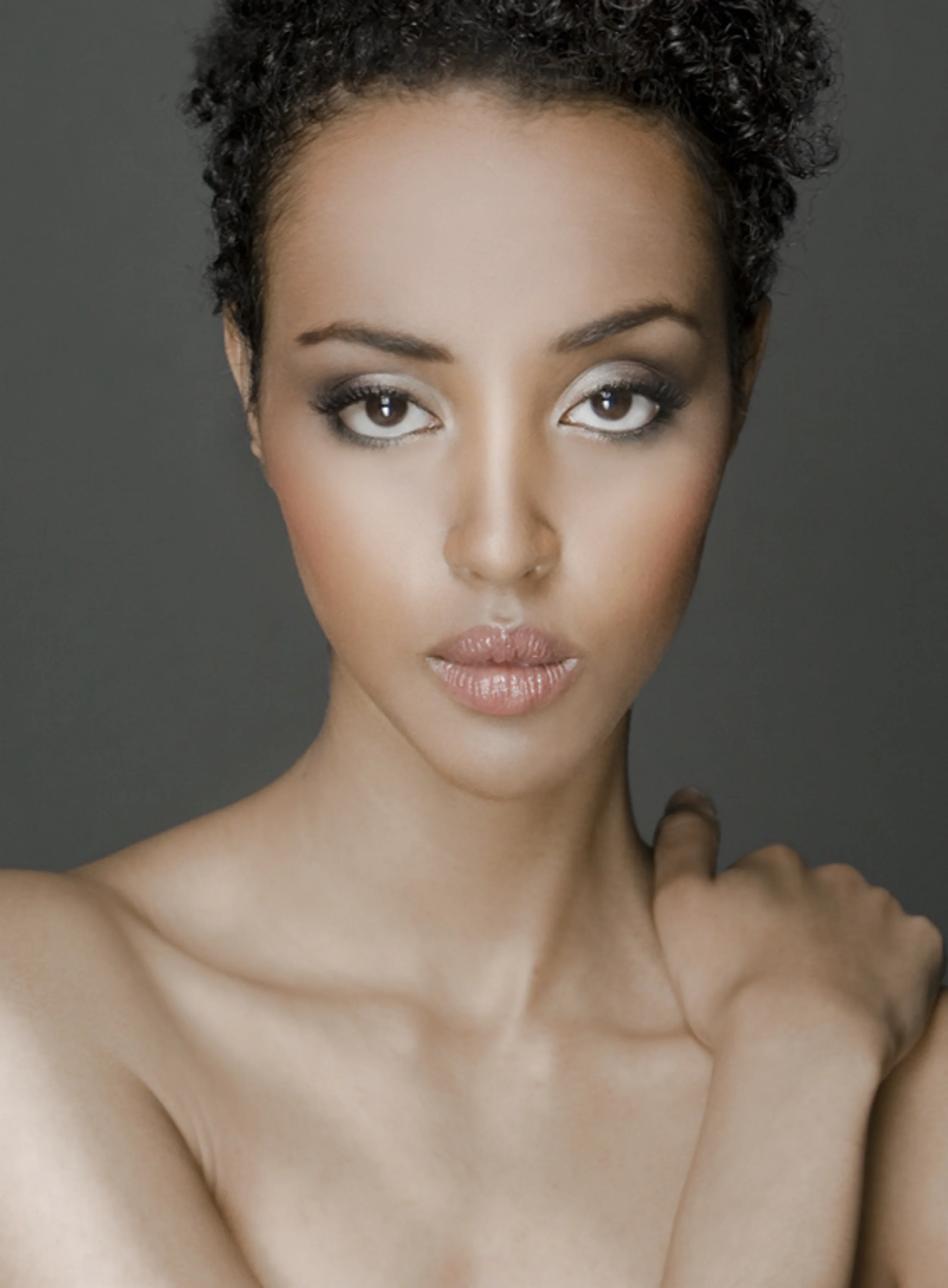 A close up image of a client who just had her makeup done by Victoria Fedosoff