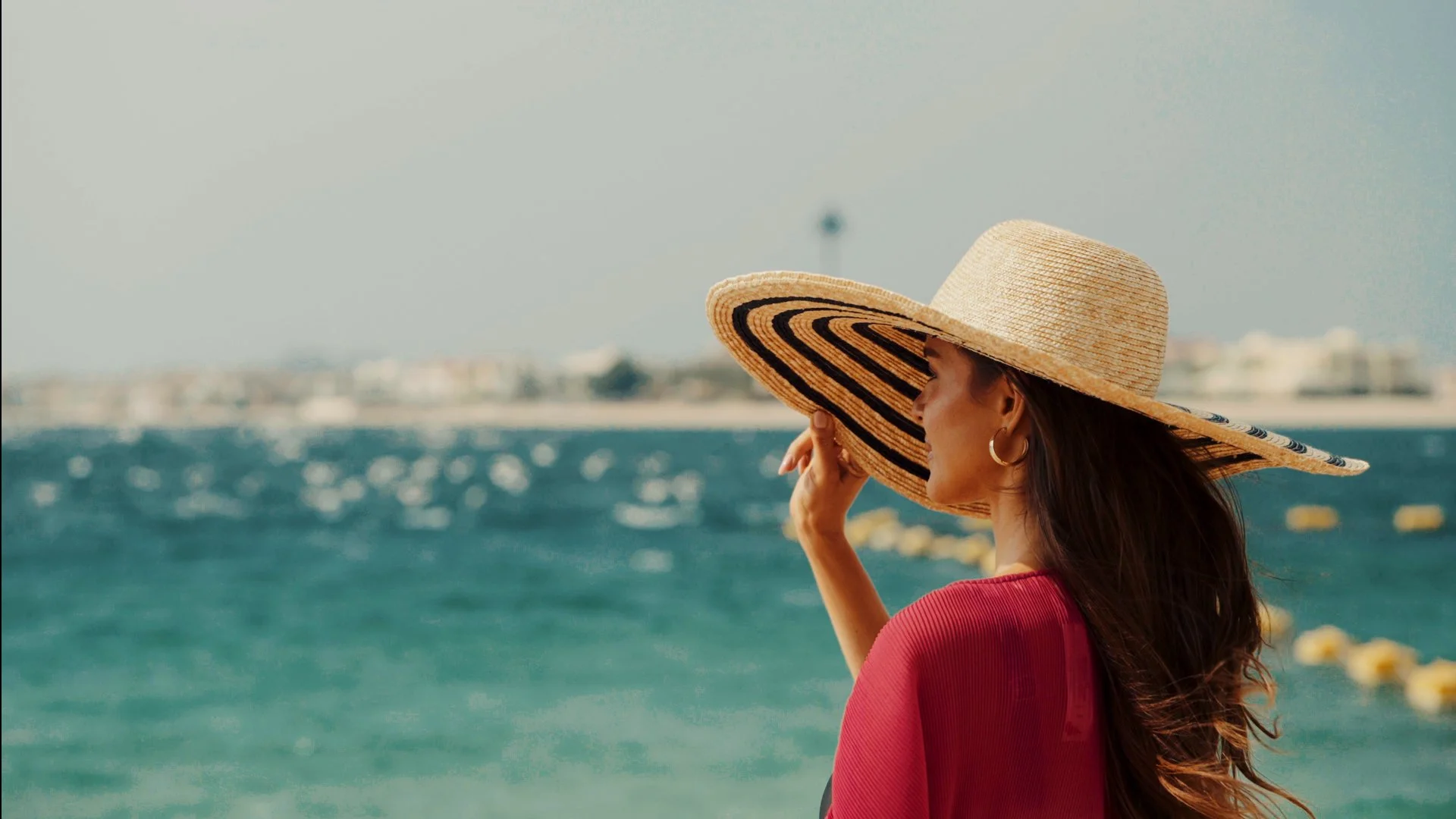 Sequence 13.00_01_38_11.Still001.jpg