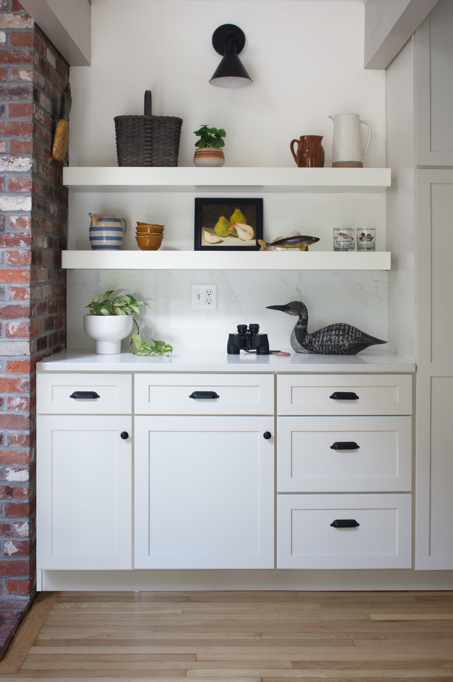 Shelving Vignette Sm.png