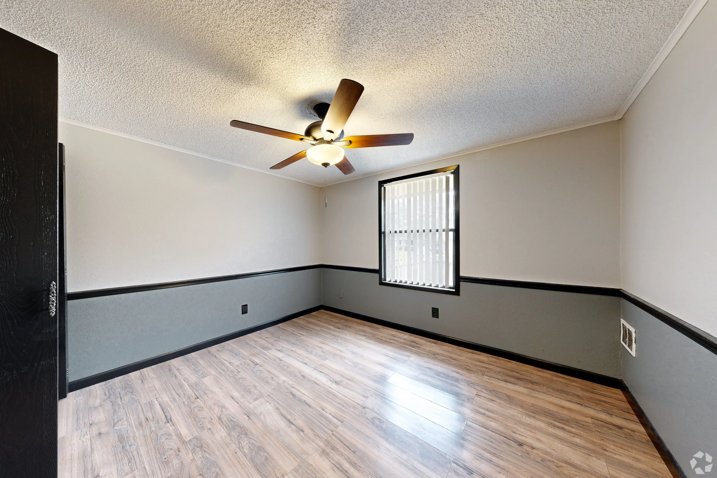 Lakeshore-Apartments (22).jpg