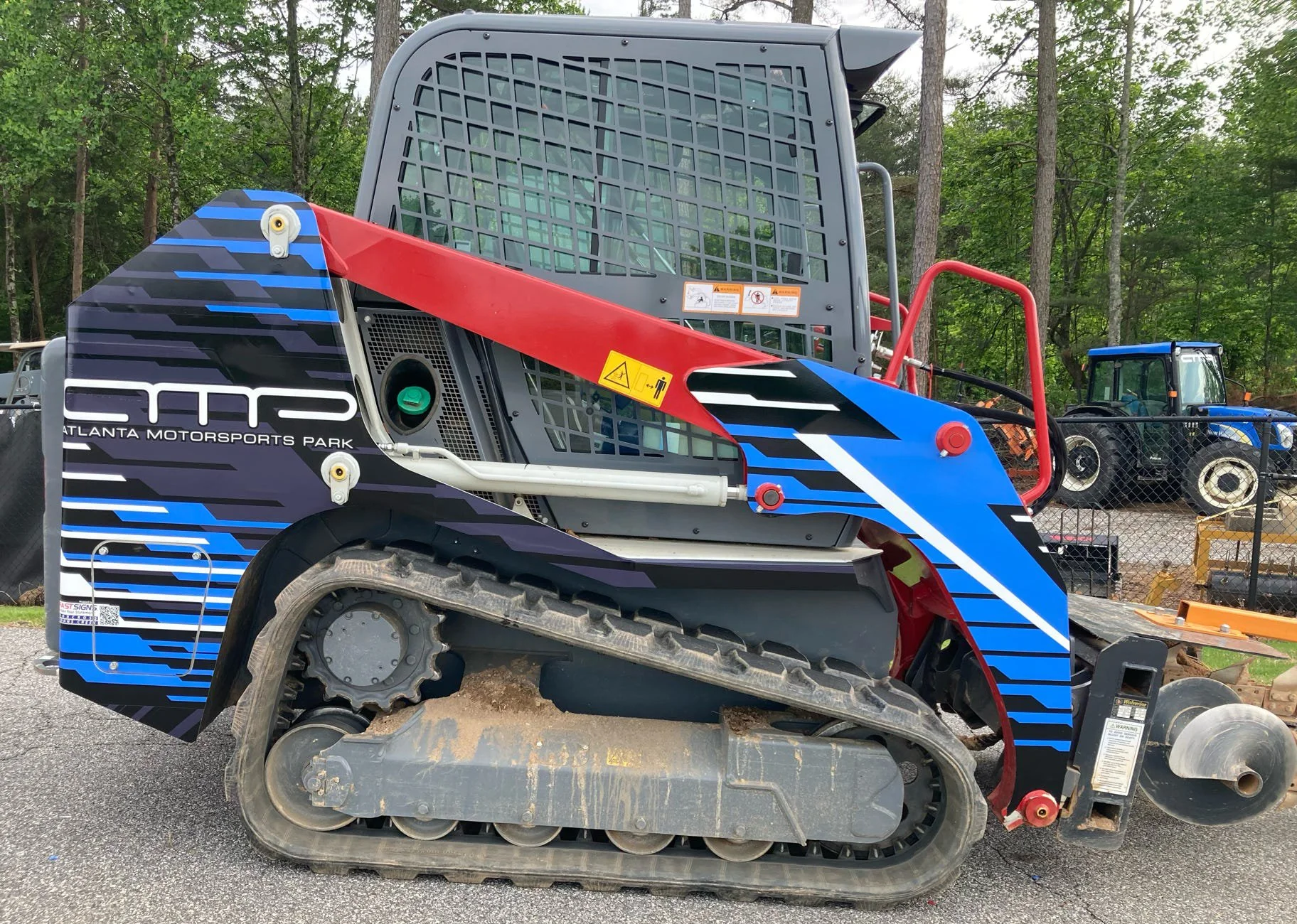 MINIDOZER IRL.jpg