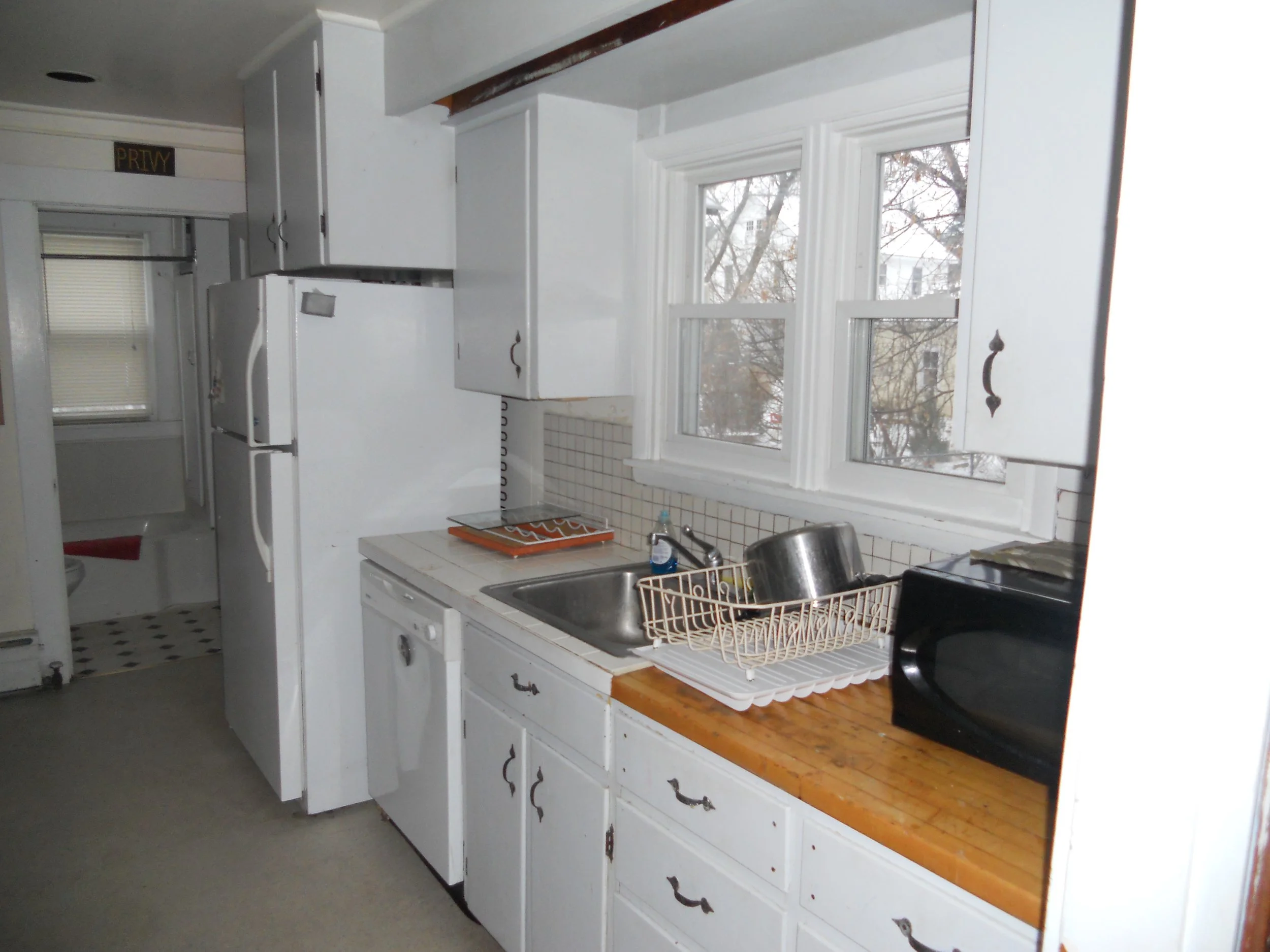 51 Leb Kitchen#1.jpg