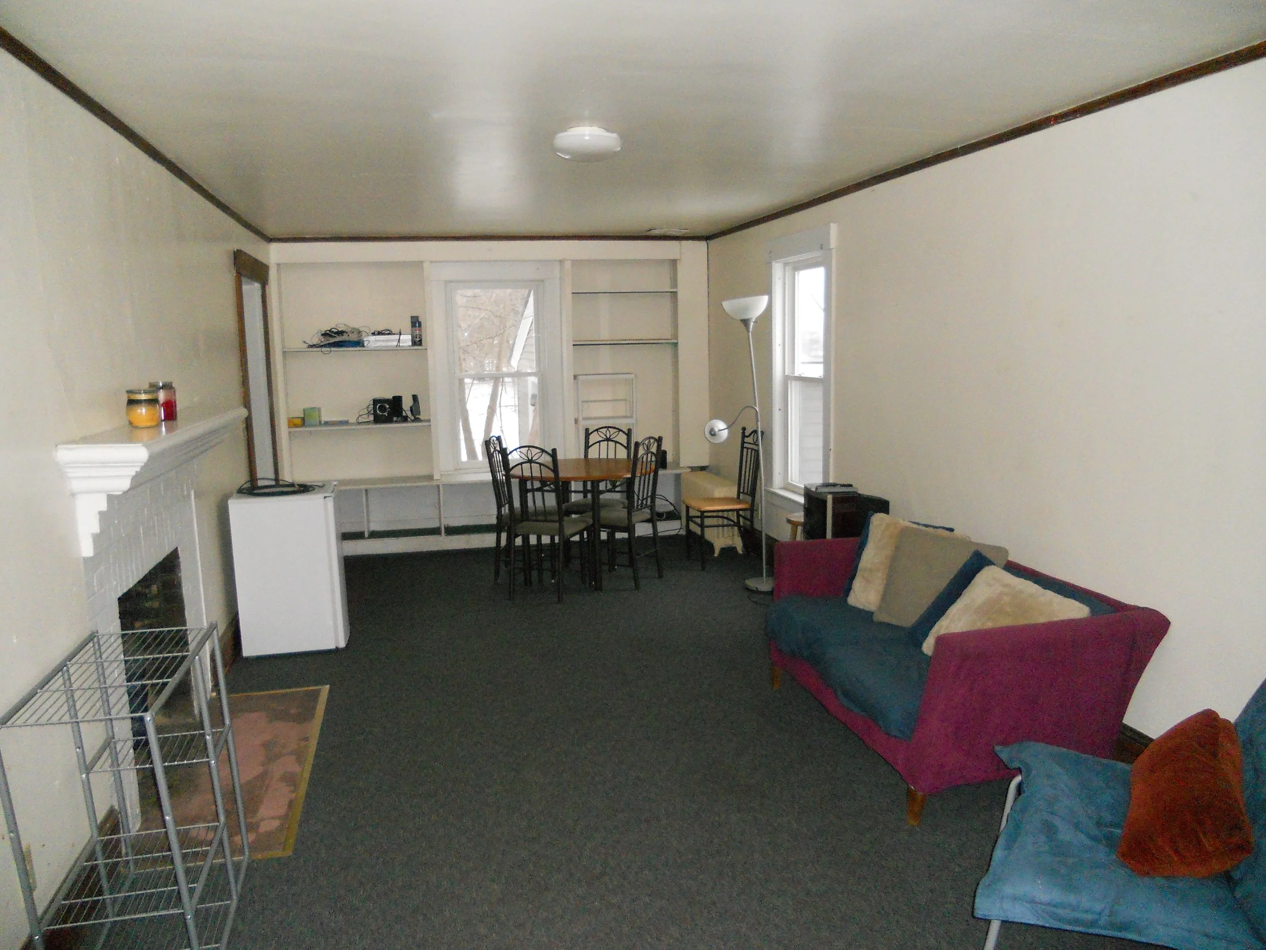 51 Leb Living Room#1.jpg