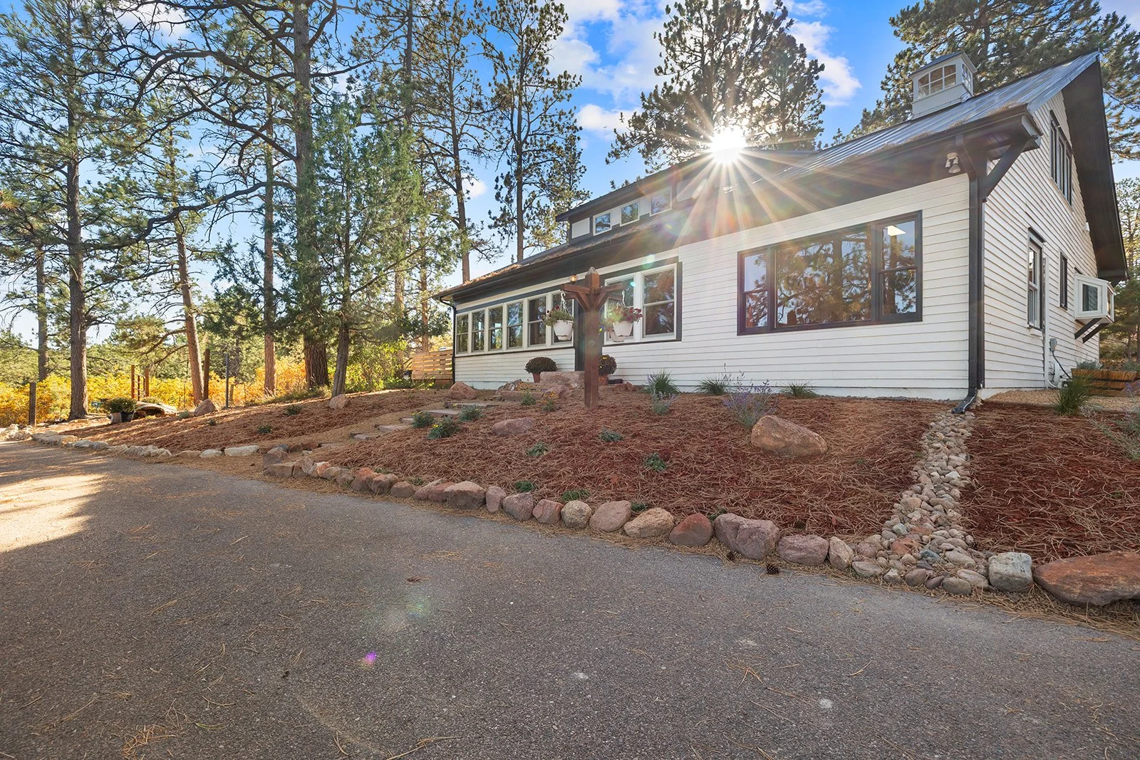 Exterior1.jpg