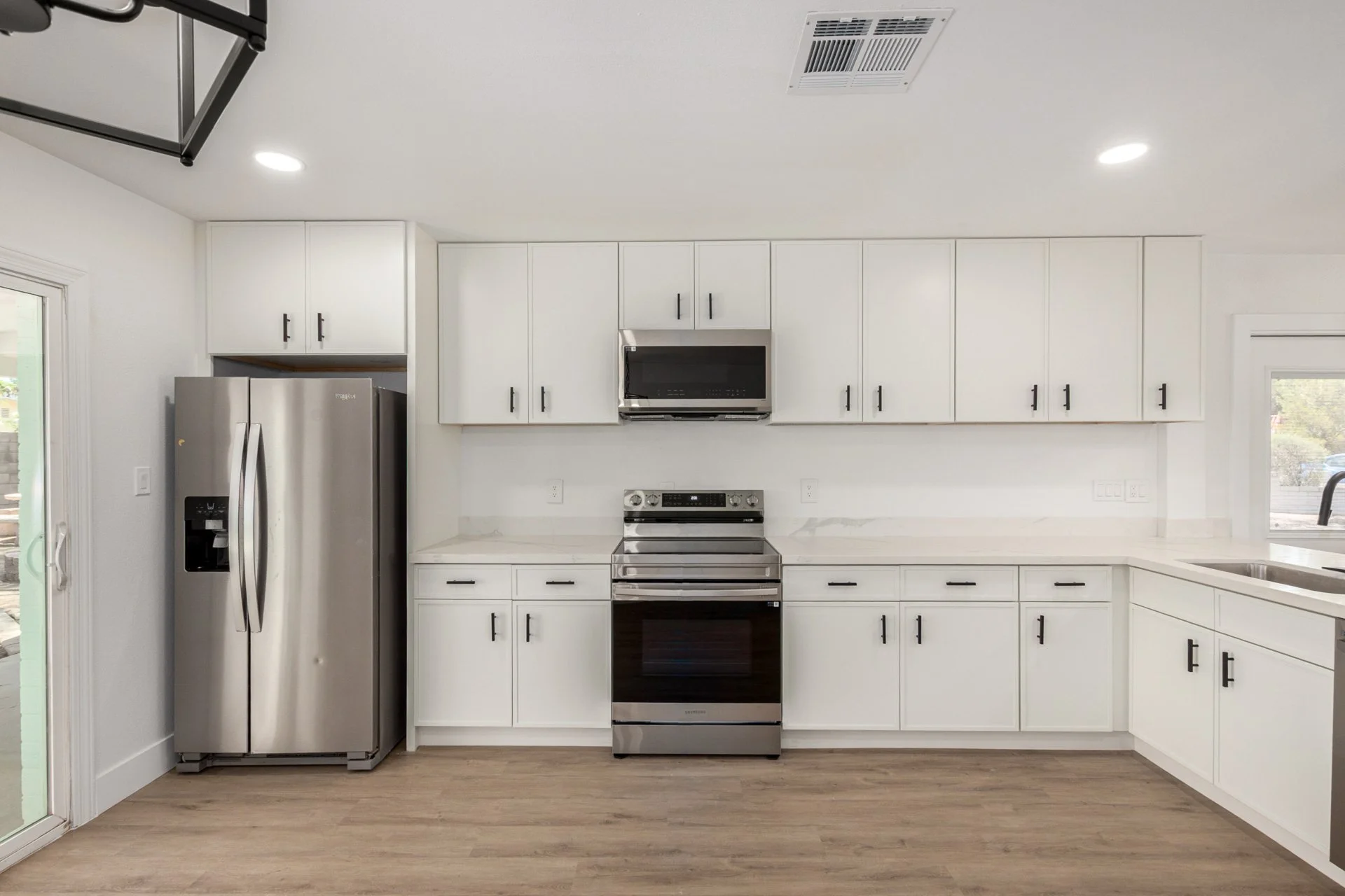 14 Windrose Kitchen3.jpg