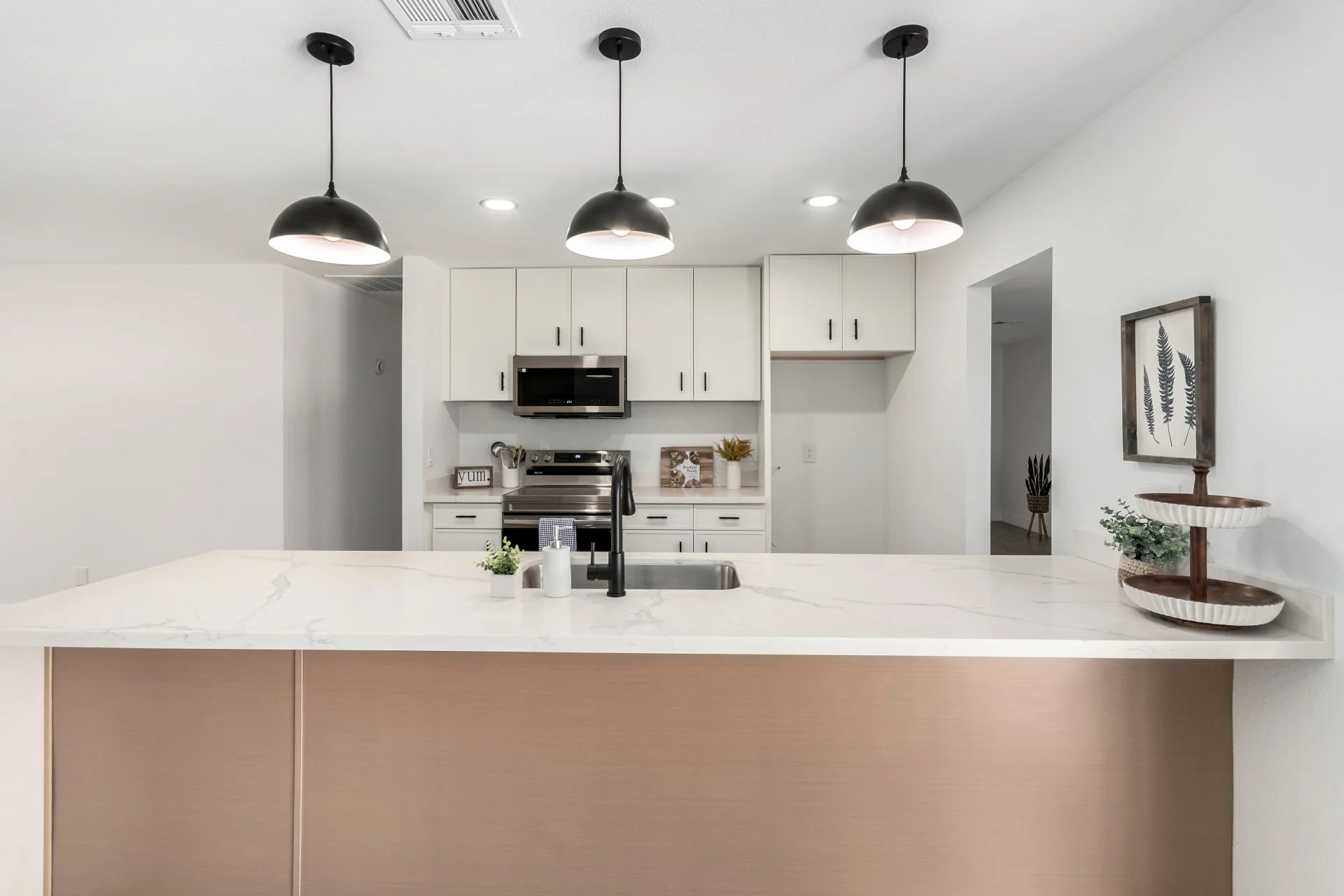 11 - Saguaro Kitchen.jpg