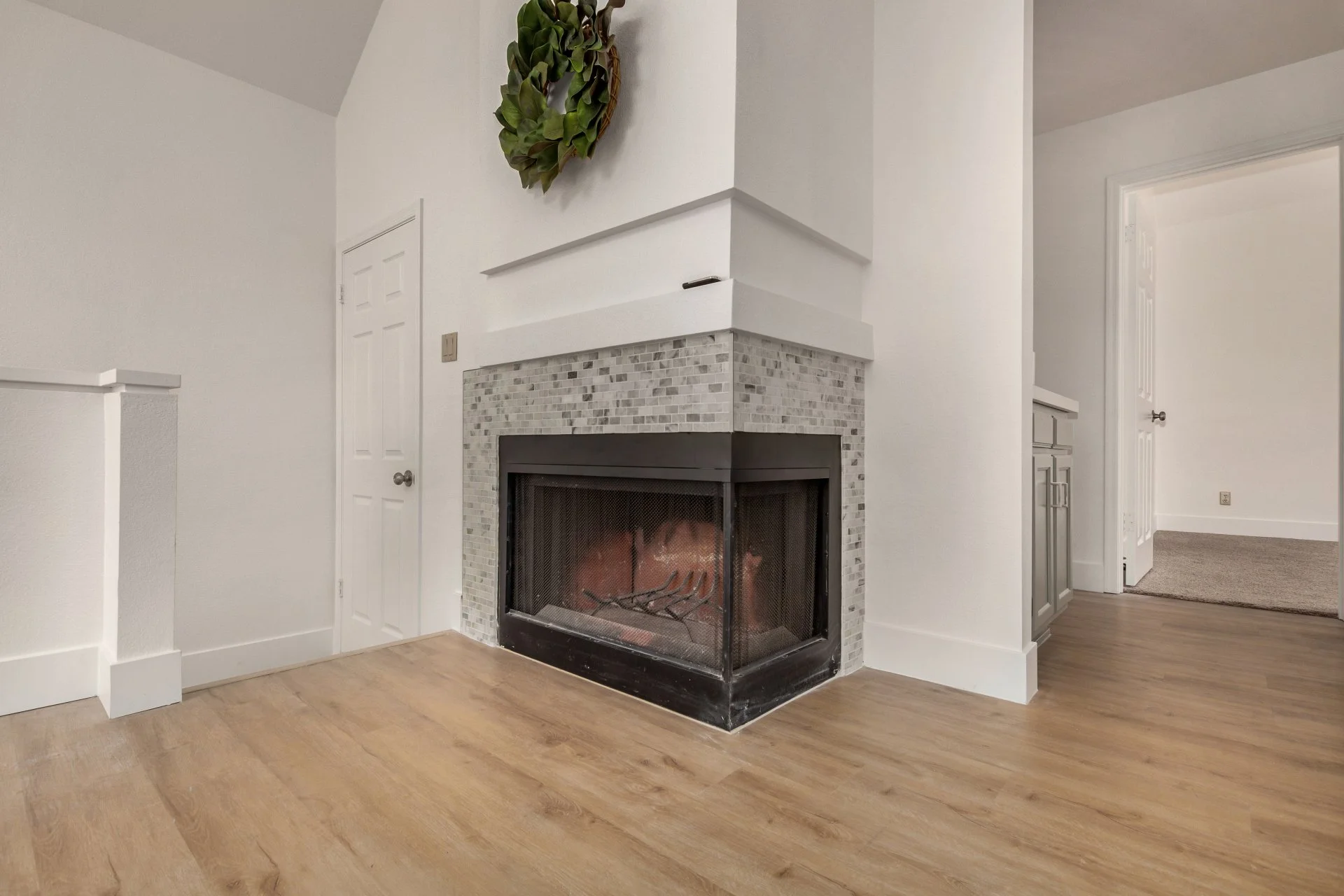 07 - Pasadena Fireplace.jpg
