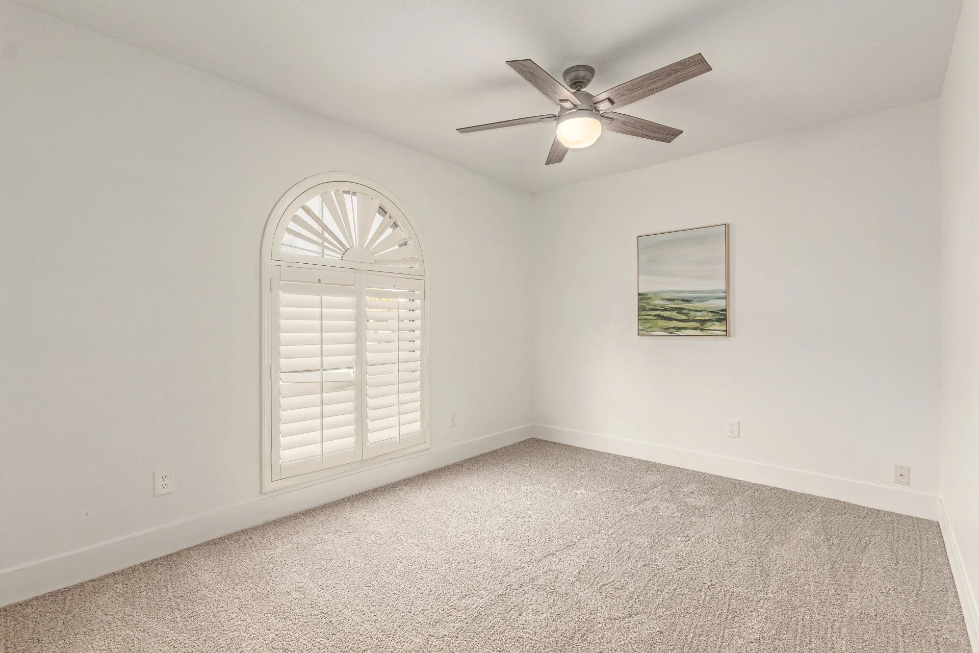 22 - Knowles Bedroom2.jpg