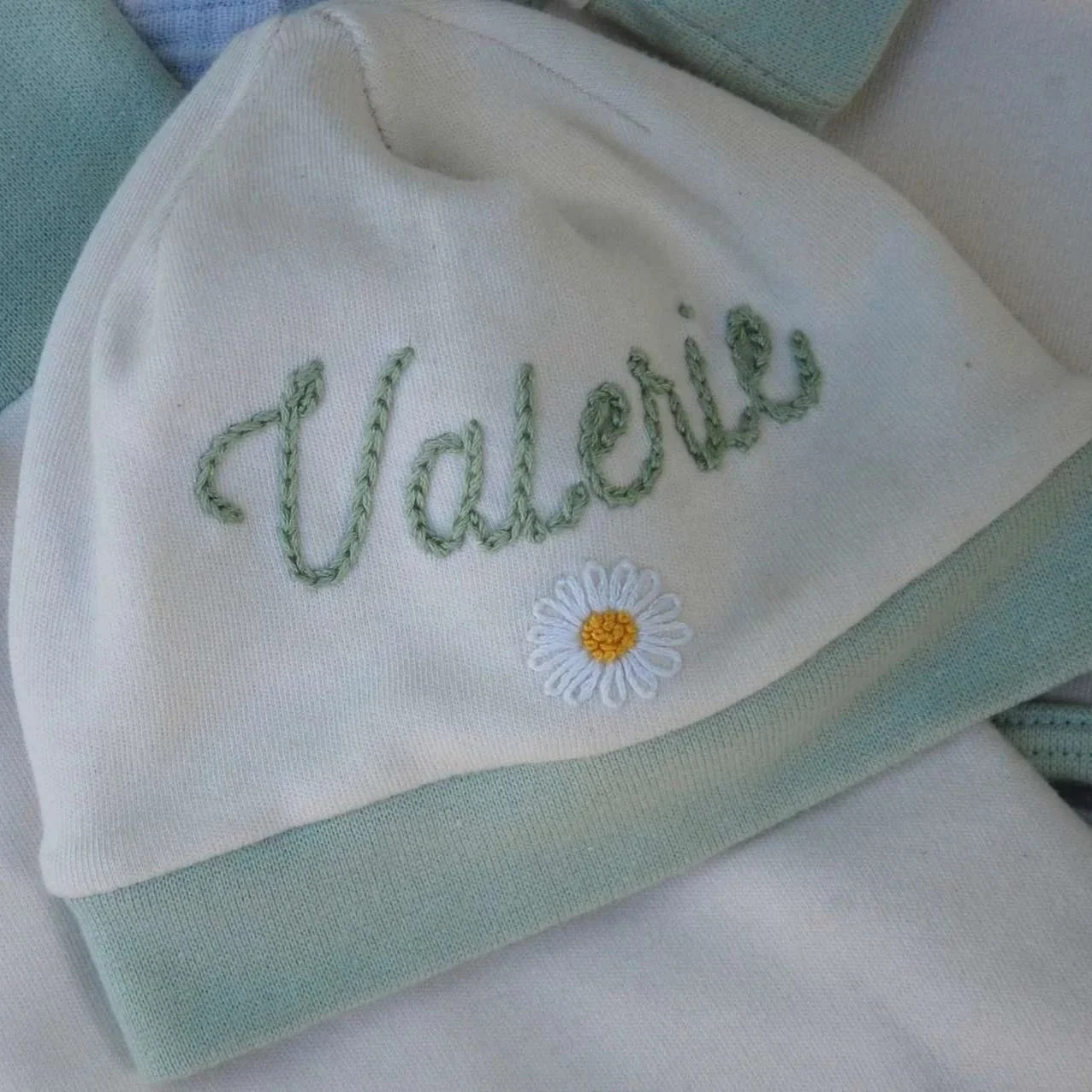 blumenstrauss-muetze-valerie.jpg