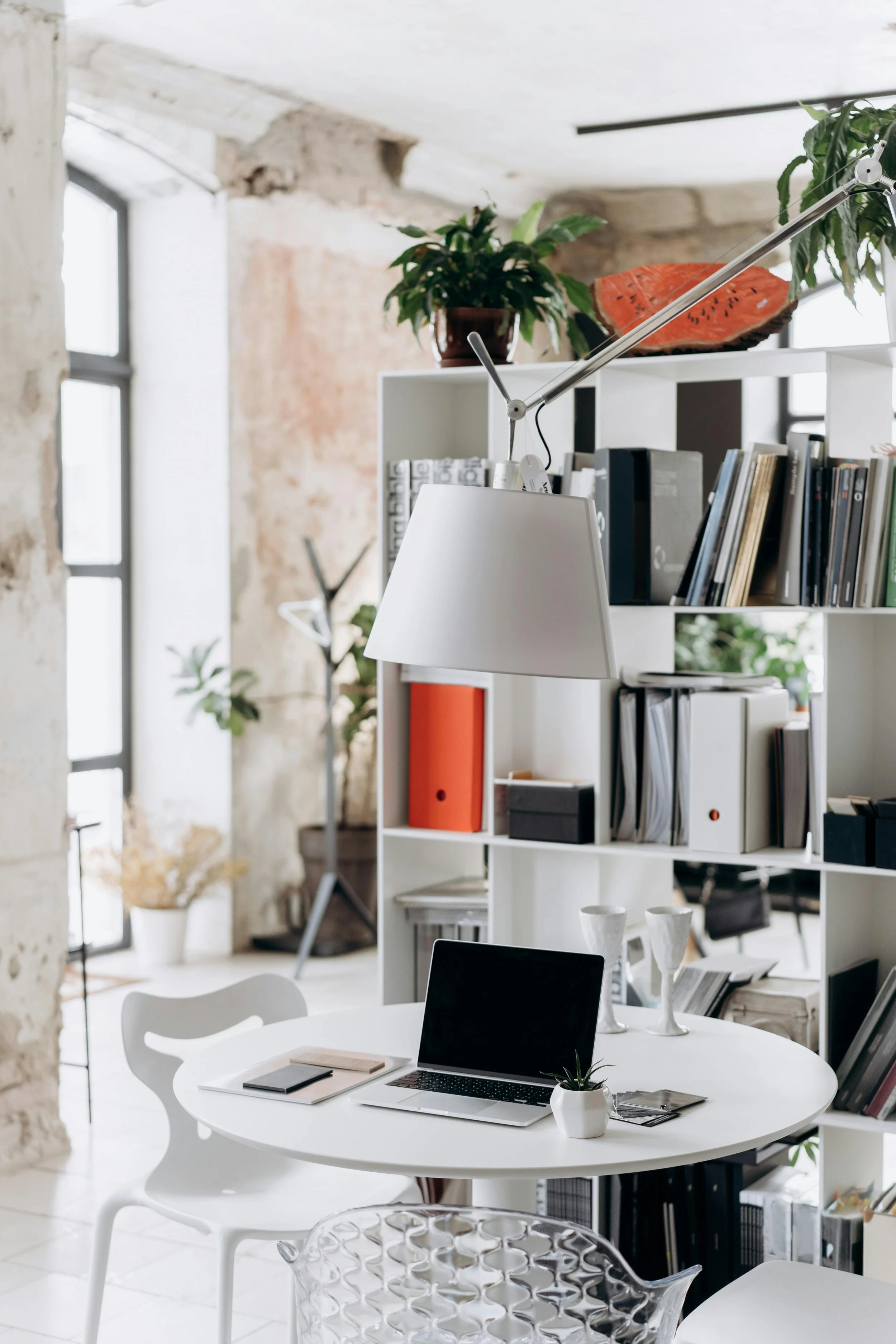 Why High-Performing Leaders Still Feel Stuck (And What to Do About It)