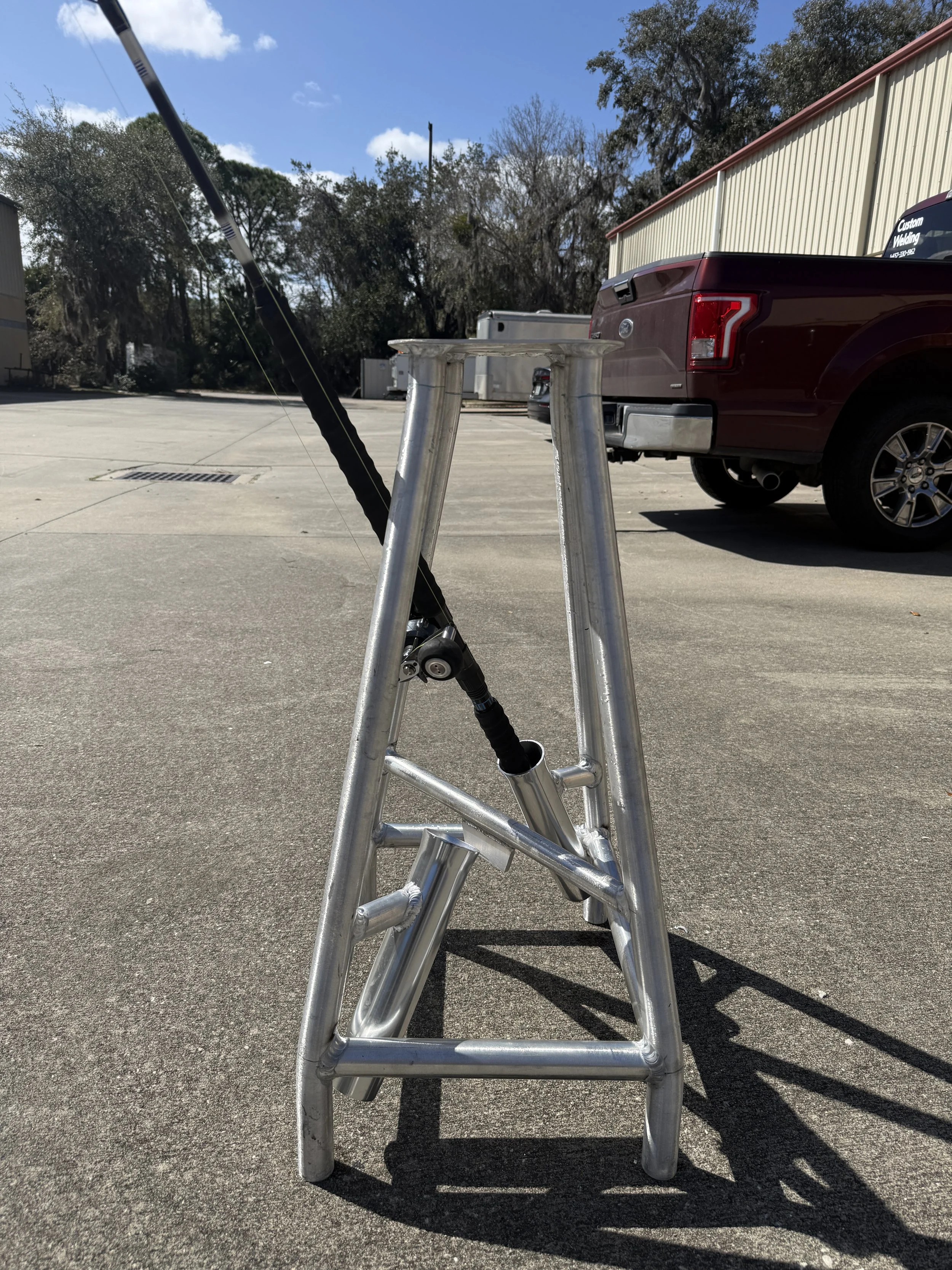 Tarpon fighting stool